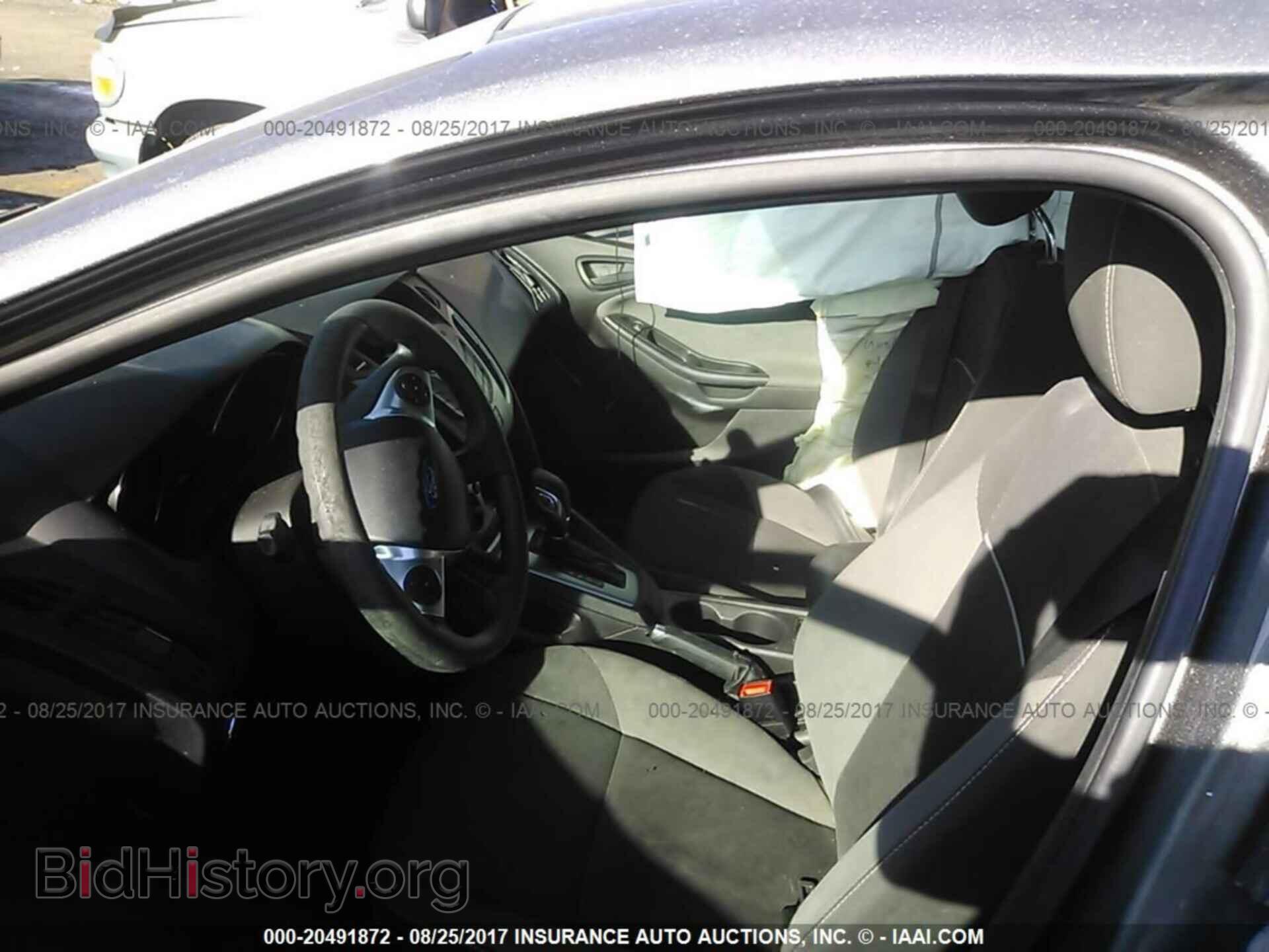 2012 Ford Focus - VIN: 1FAHP3K27CL190502 - Photo 5