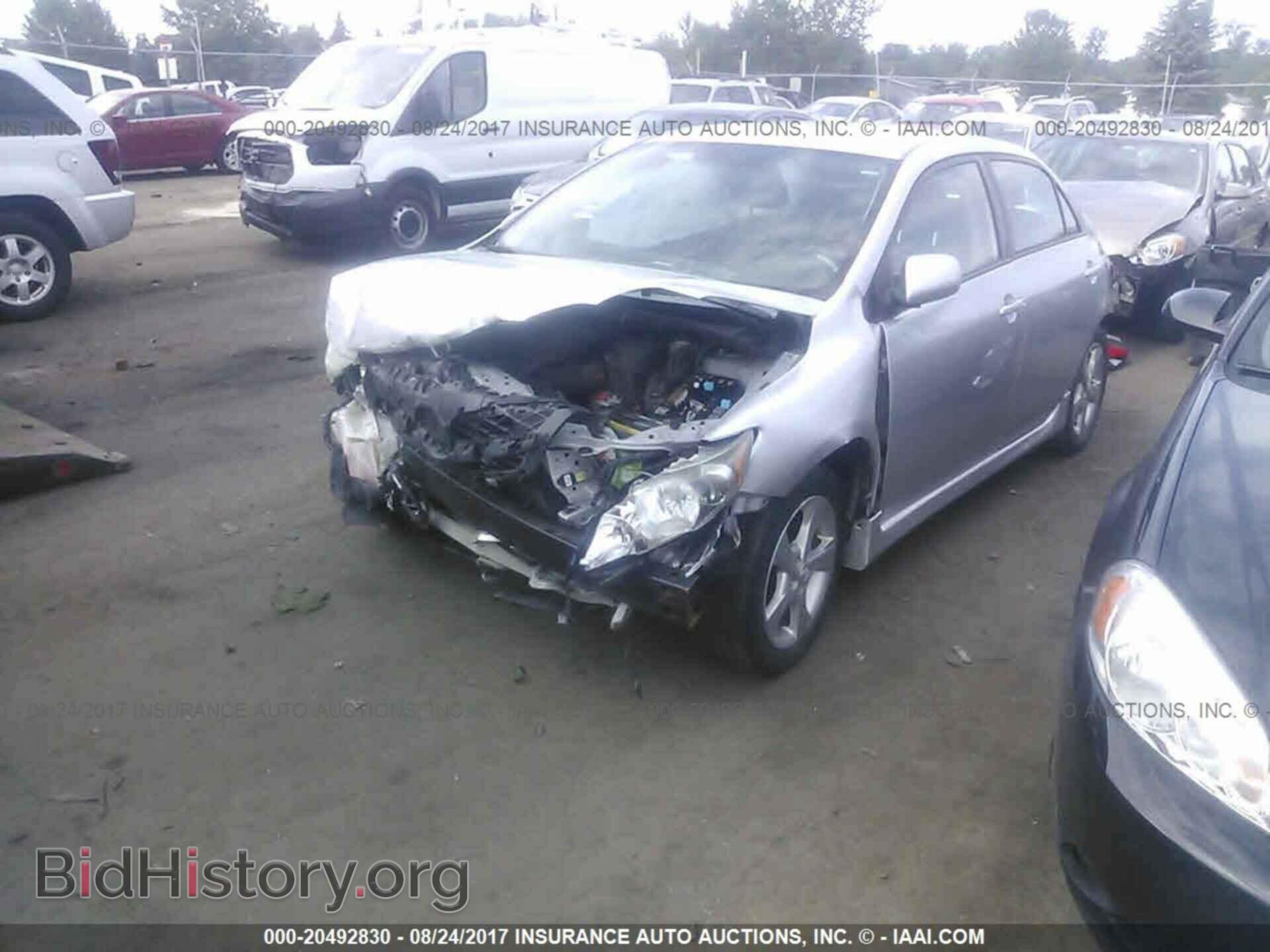 2011 Toyota Corolla - VIN: 2T1BU4EE2BC603713 - Photo 2