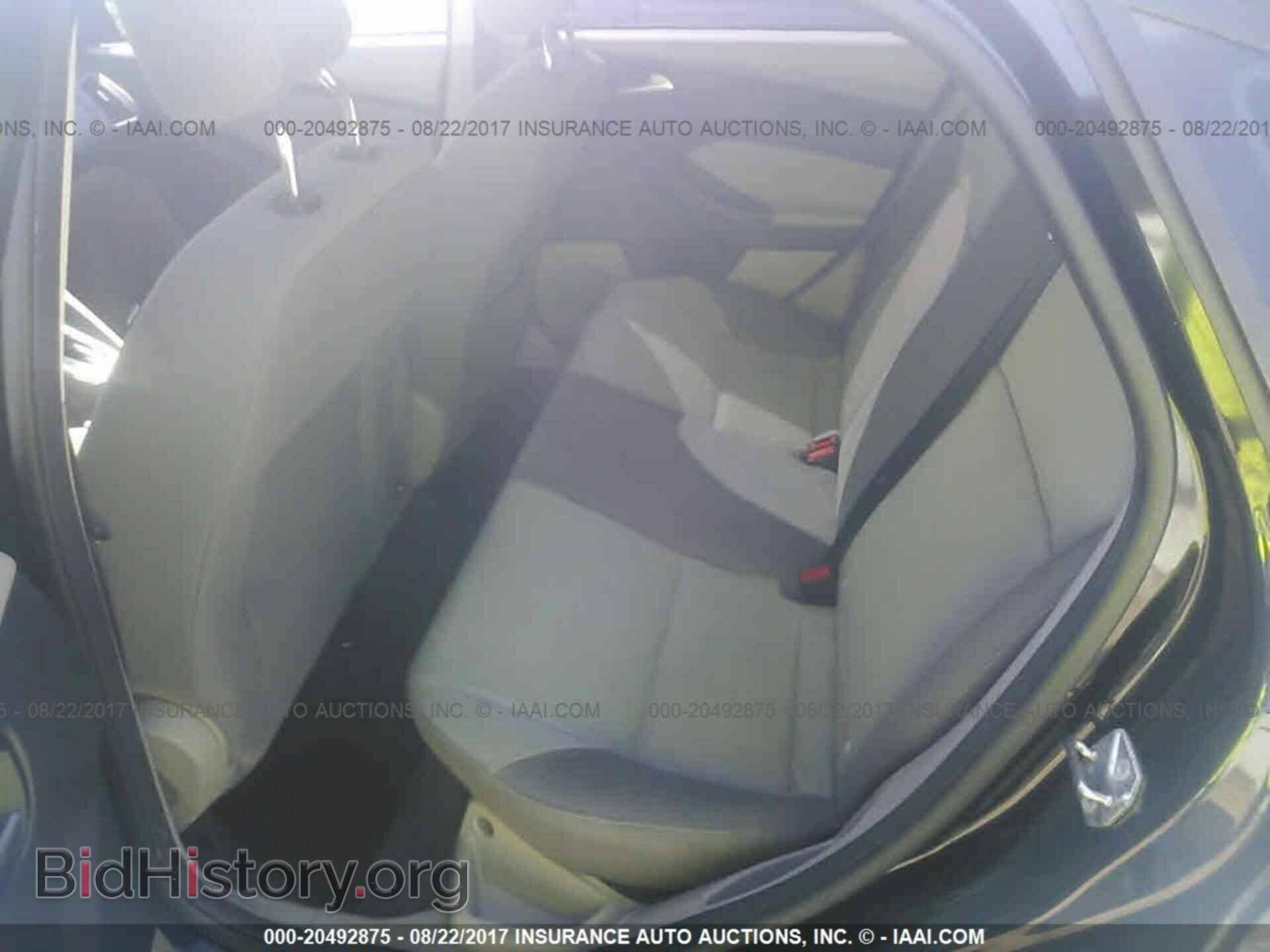 2012 Ford Focus - VIN: 1FAHP3F29CL367674 - Photo 8