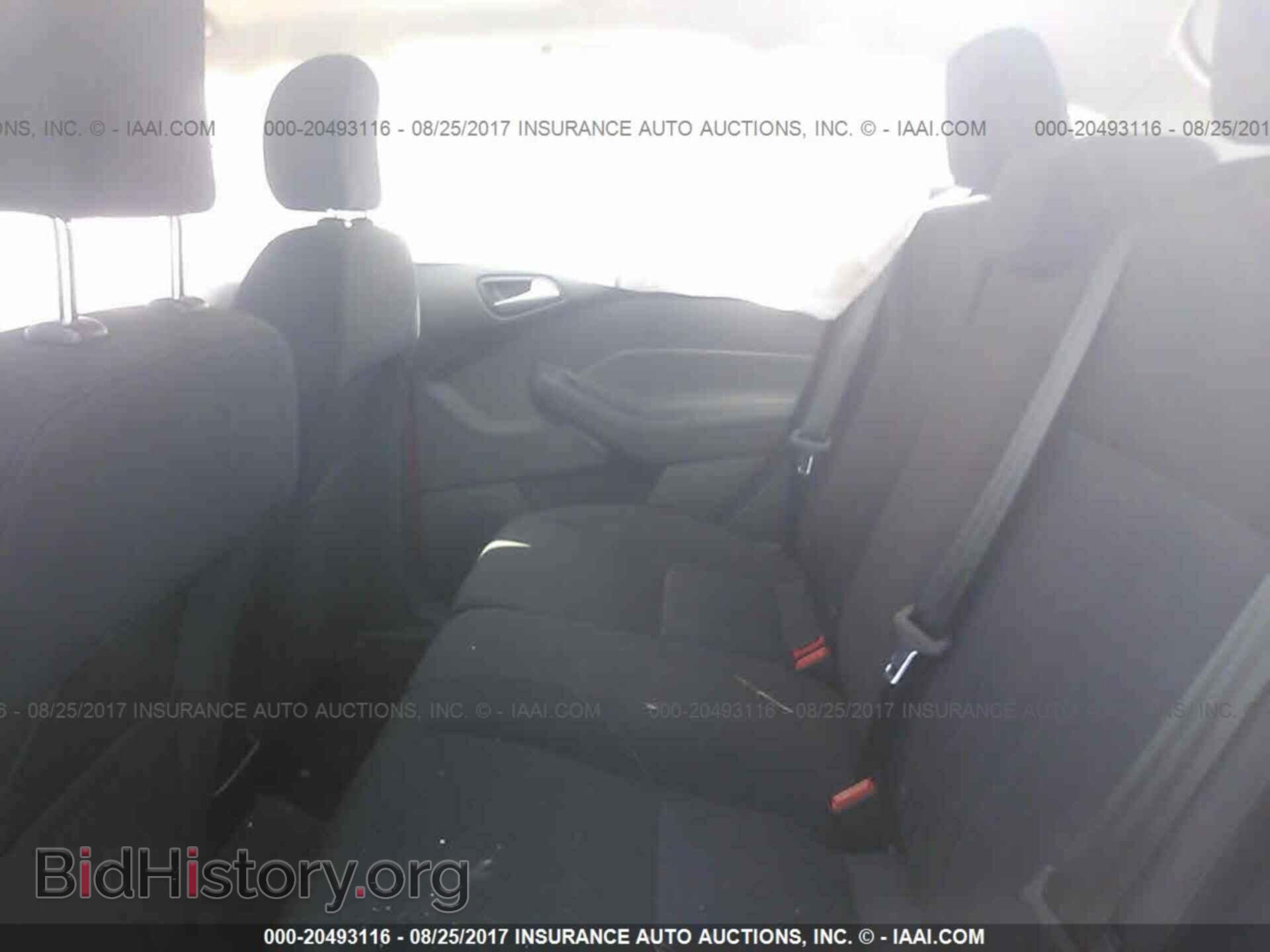 2016 Ford Focus - VIN: 1FADP3K22GL283559 - Фото 8