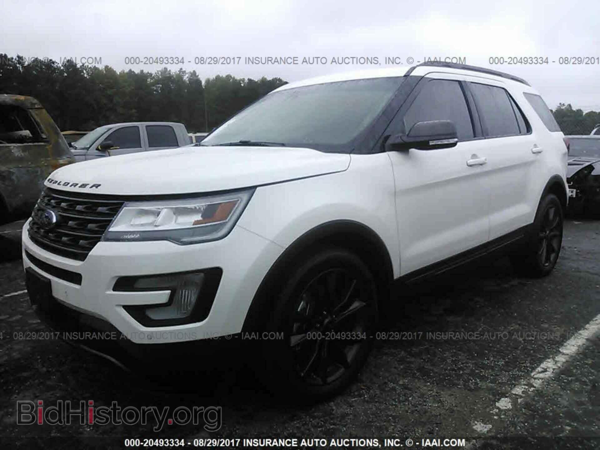 2017 Ford Explorer - VIN: 1FM5K7D8XHGA91849 - Photo 2