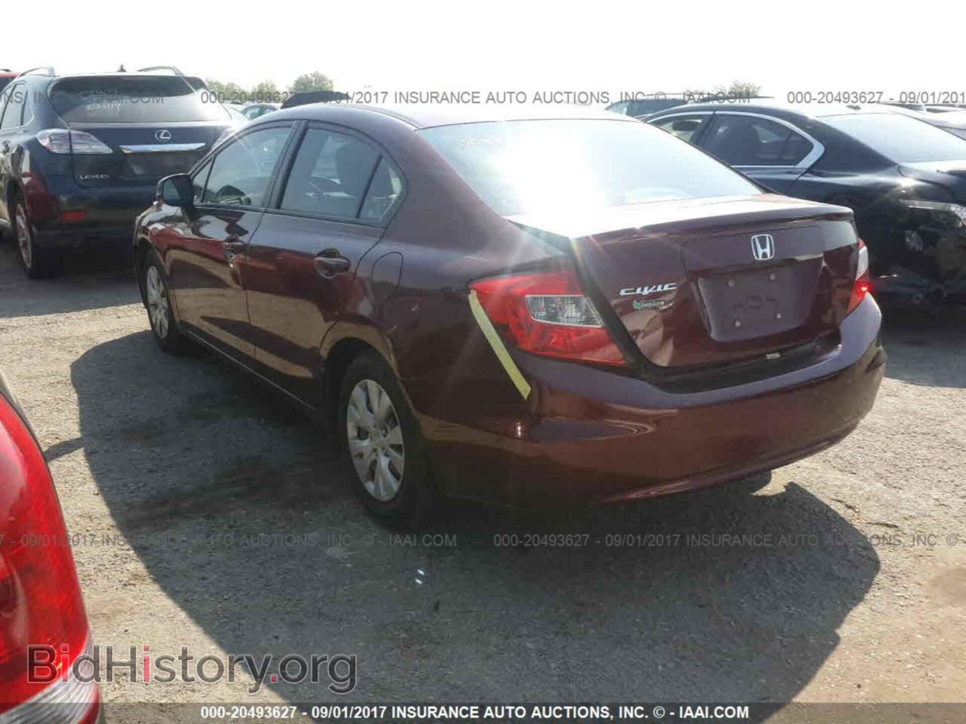 2012 Honda Civic - VIN: 2HGFB2F55CH579443 - Photo 3
