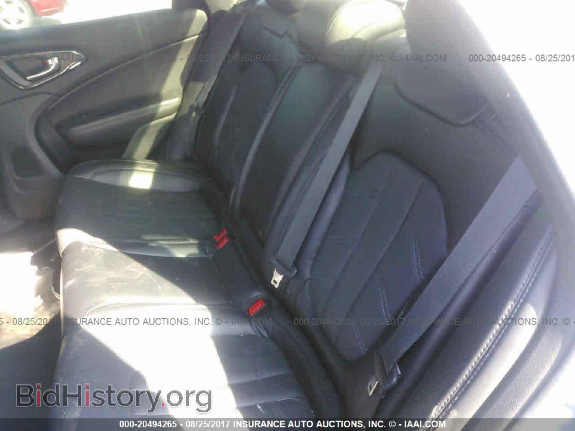 2015 Chrysler 200 - VIN: 1C3CCCBB0FN627687 - Photo 8