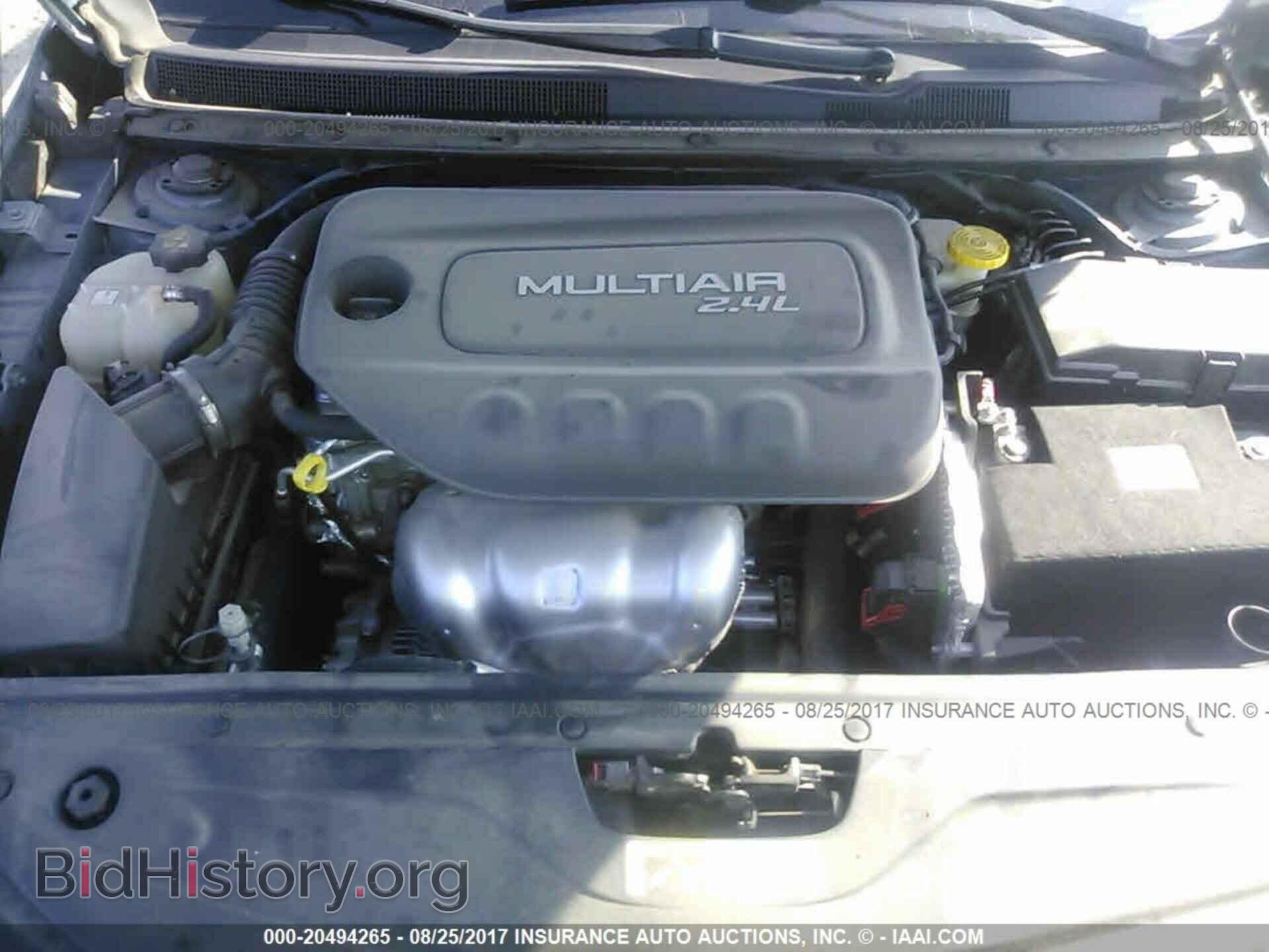 2015 Chrysler 200 - VIN: 1C3CCCBB0FN627687 - Photo 10
