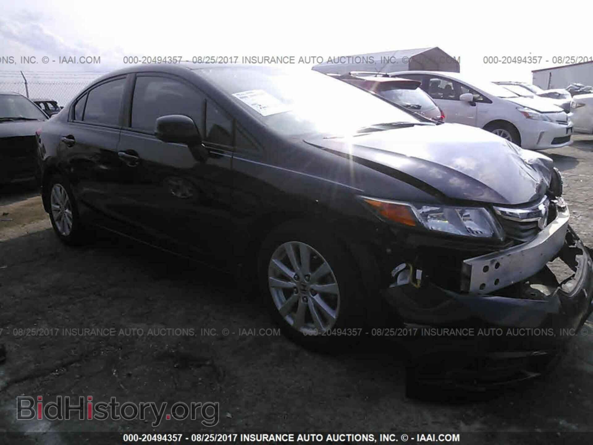 Photo 2HGFB2F82CH502944 - Honda Civic 2012