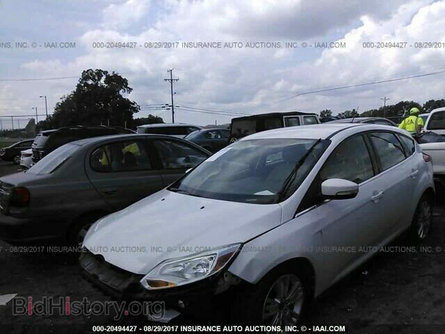 2012 Ford Focus - VIN: 1FAHP3M26CL363374 - Photo 2