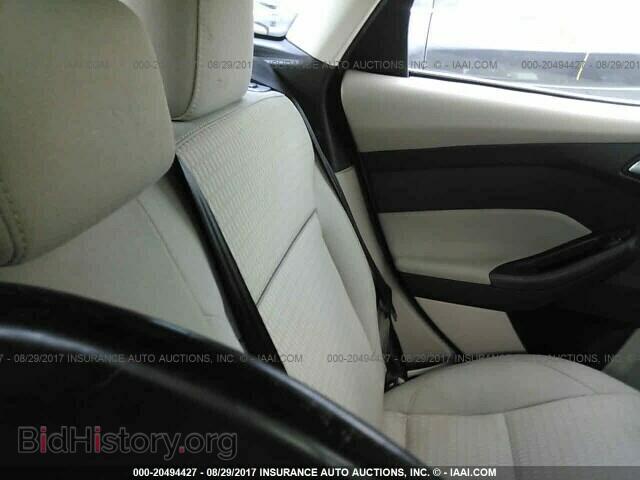 2012 Ford Focus - VIN: 1FAHP3M26CL363374 - Photo 8