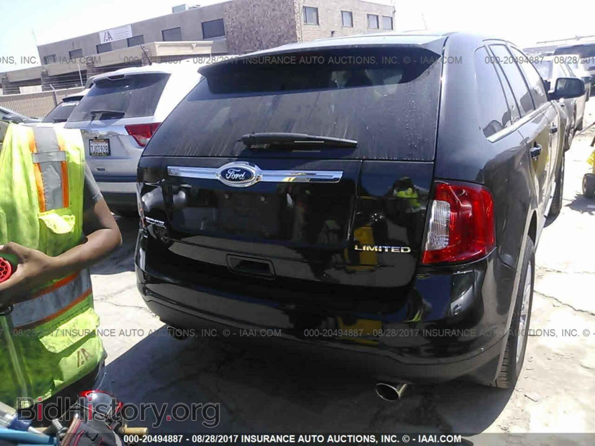 2011 Ford Edge - VIN: 2FMDK3KCXBBA16711 - Photo 4