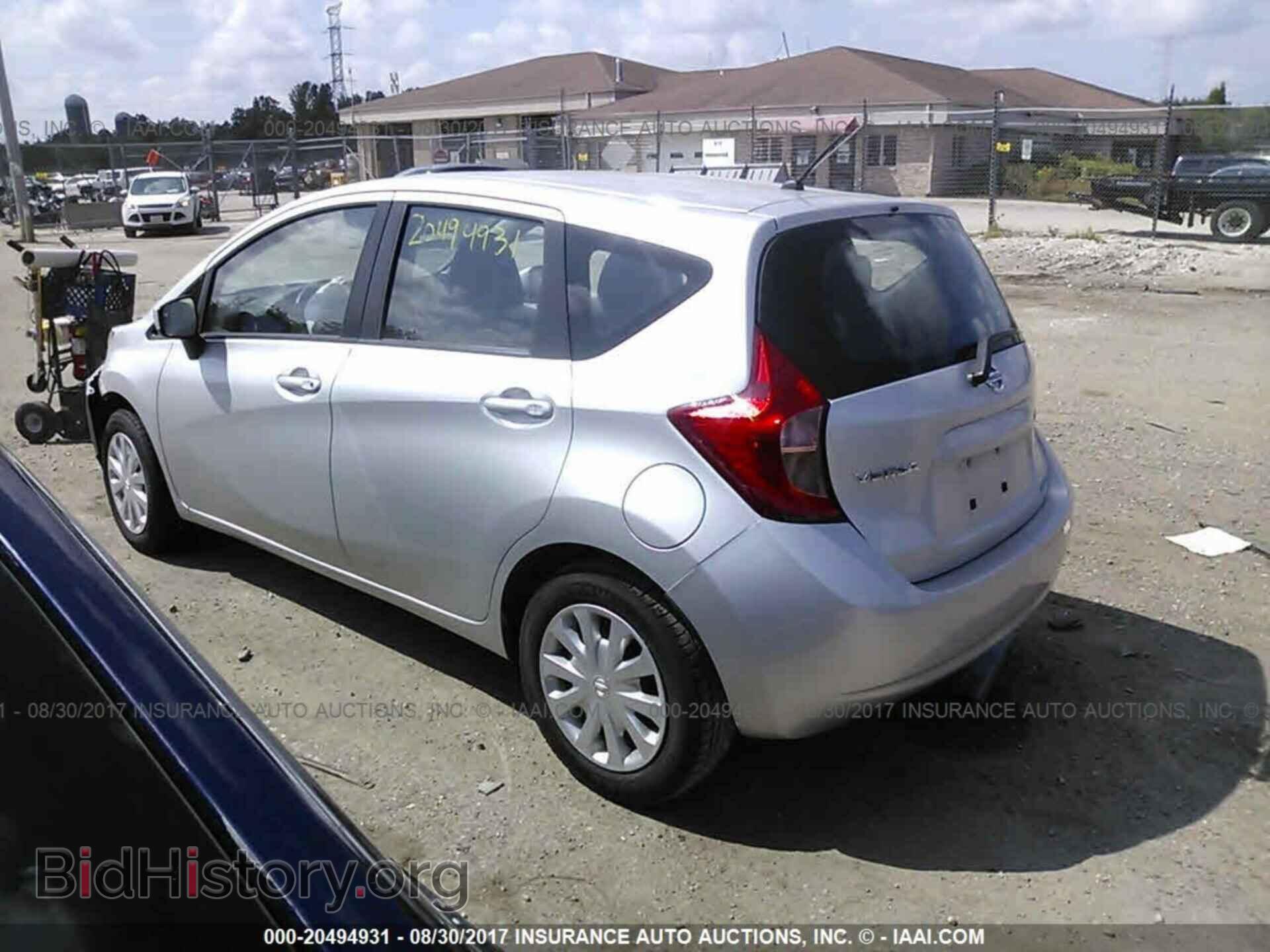 2015 Nissan Versa note - VIN: 3N1CE2CP4FL440532 - Фото 3