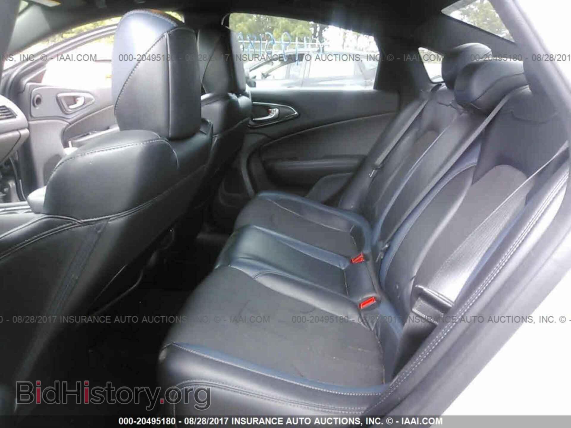 2015 Chrysler 200 - VIN: 1C3CCCBB2FN638948 - Photo 8