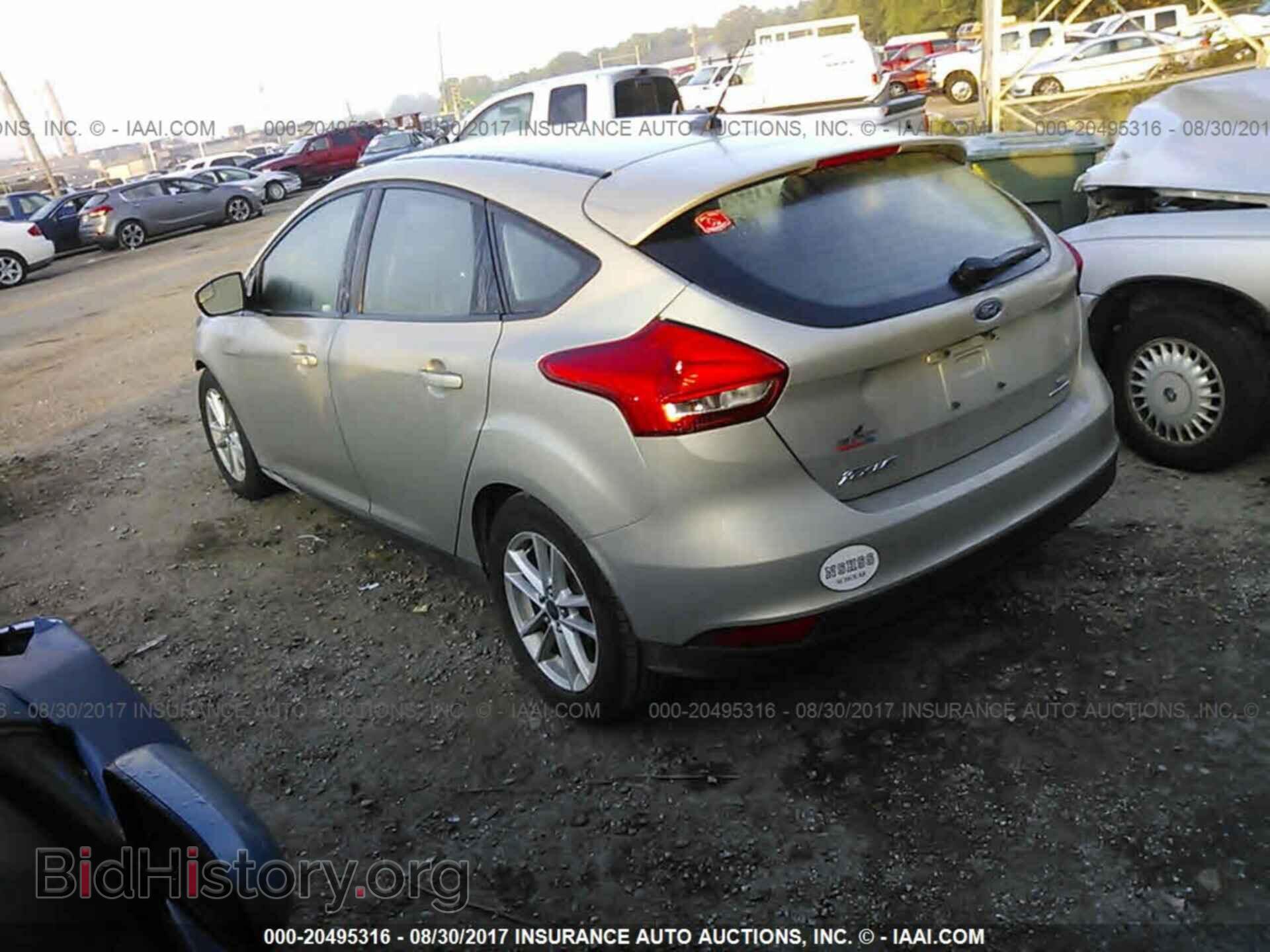 2015 Ford Focus - VIN: 1FADP3K23FL373818 - Photo 3