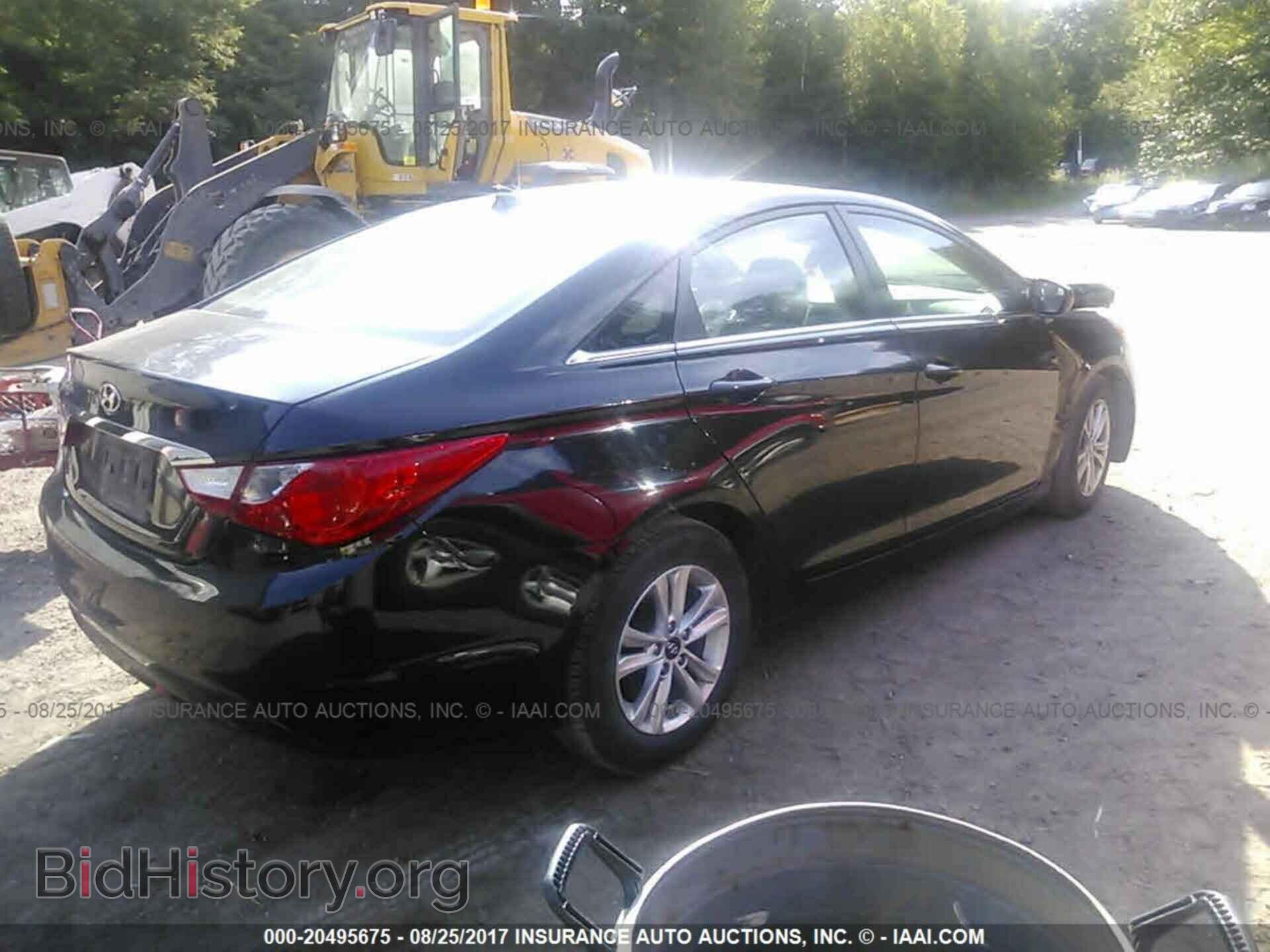 2012 Hyundai Sonata - VIN: 5NPEB4AC3CH475794 - Фото 4