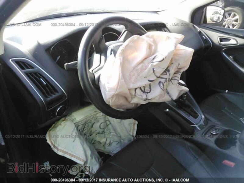2014 Ford FOCUS (VIN 1FADP3N23EL390001) — photo 5 of 10