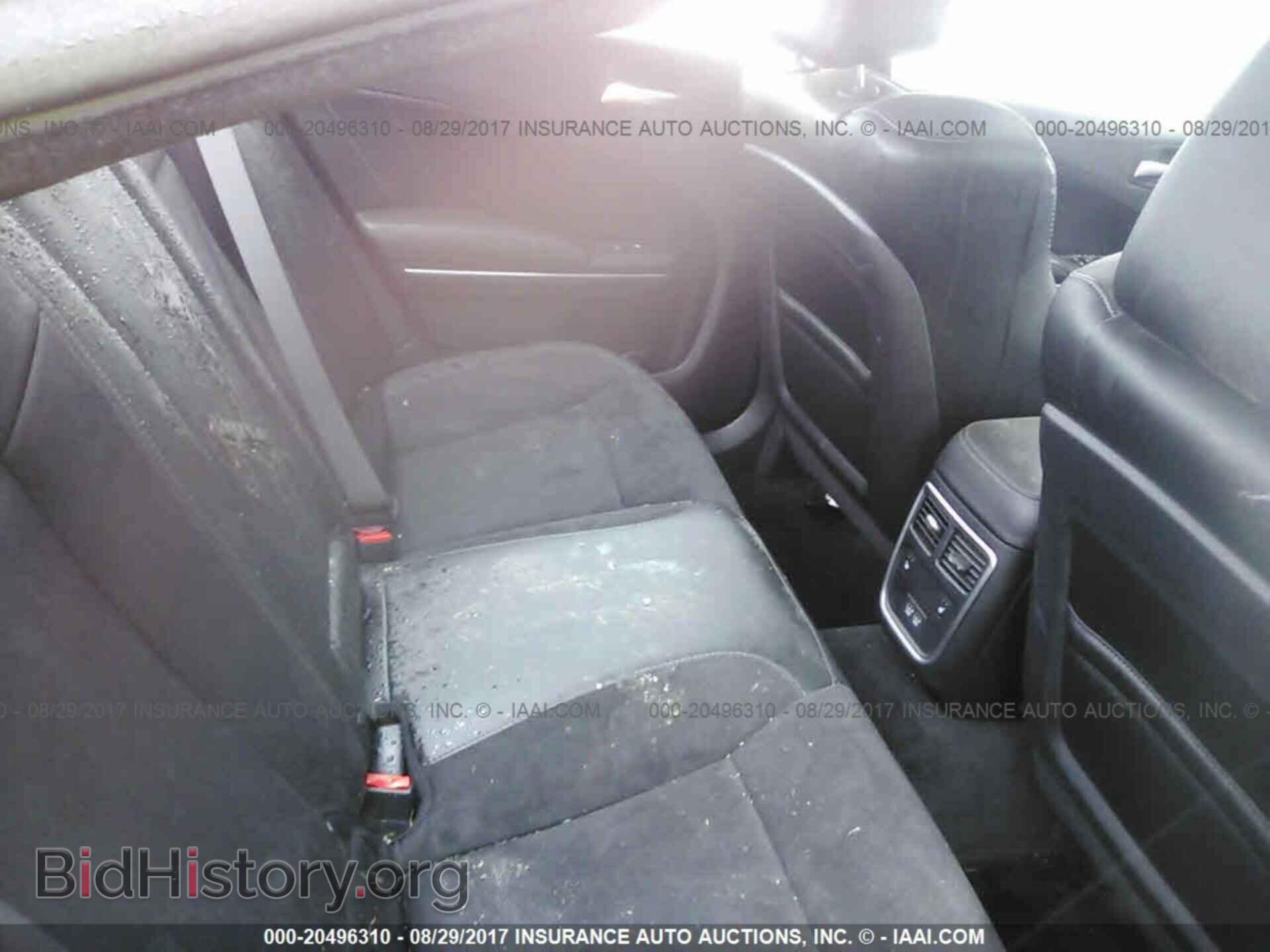 2016 Dodge Charger - VIN: 2C3CDXGJ8GH339768 - Photo 8