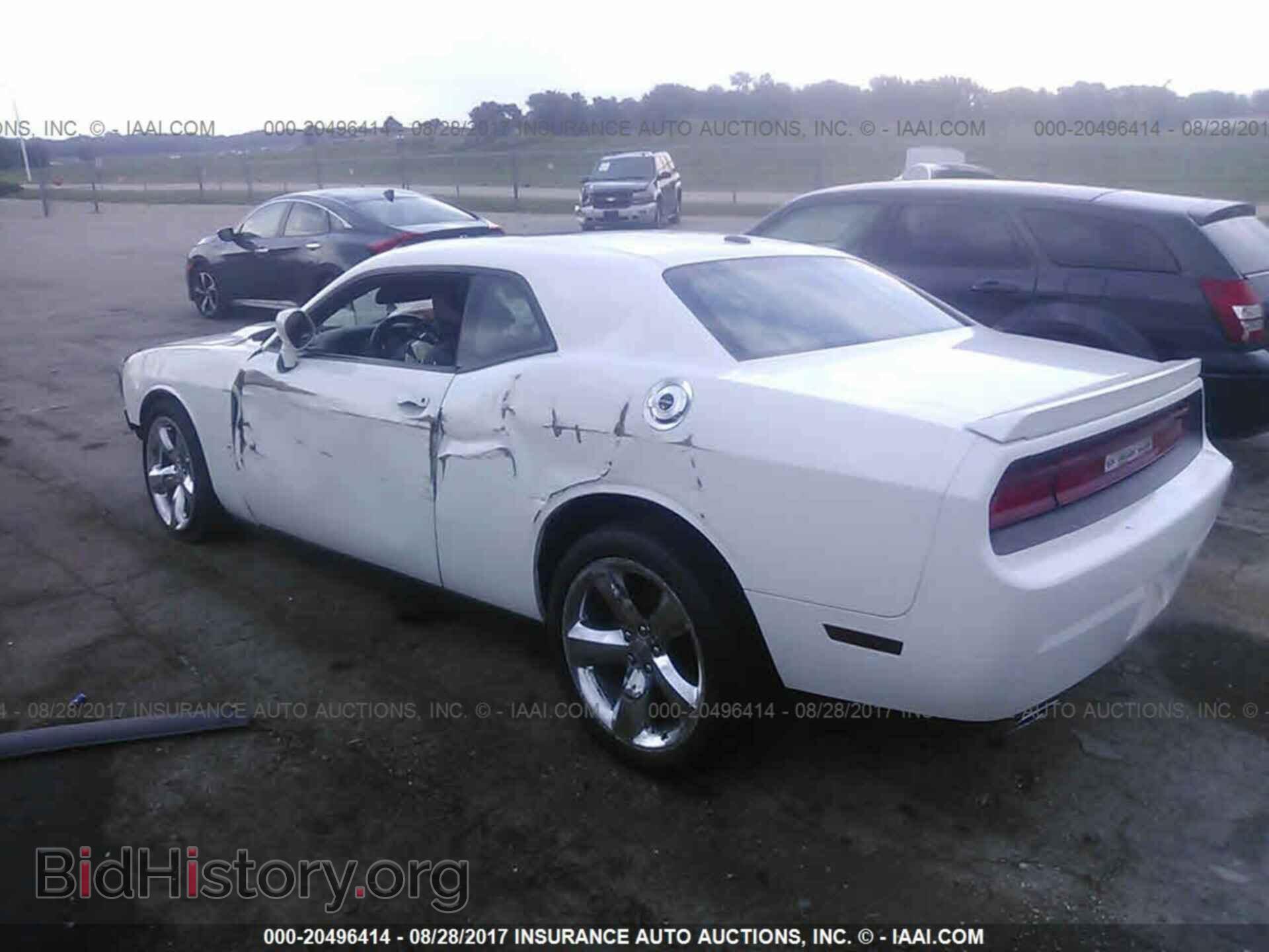 2012 Dodge Challenger - VIN: 2C3CDYAG1CH141725 - Photo 3