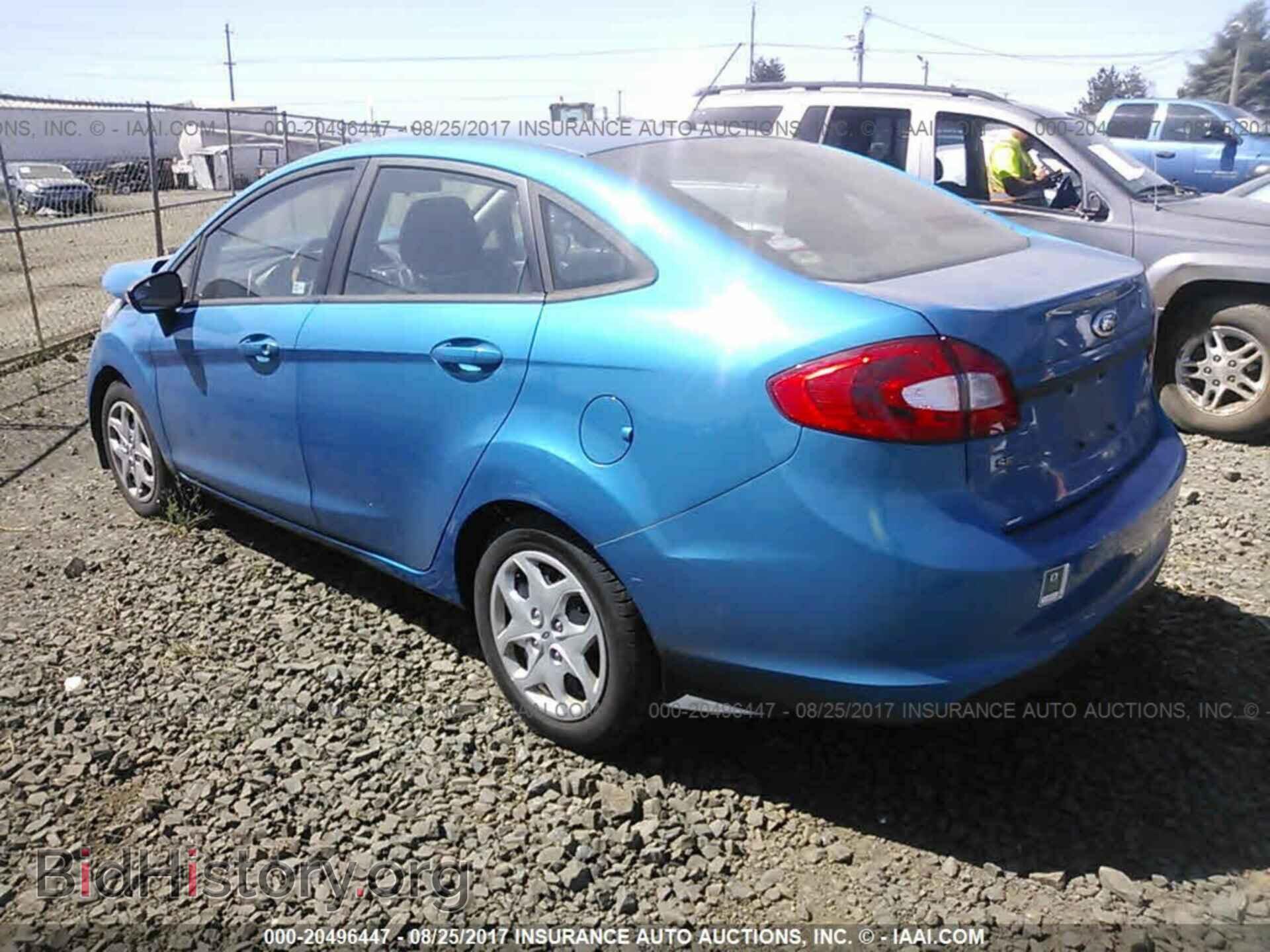 2013 Ford Fiesta - VIN: 3FADP4BJXDM172975 - Фото 3
