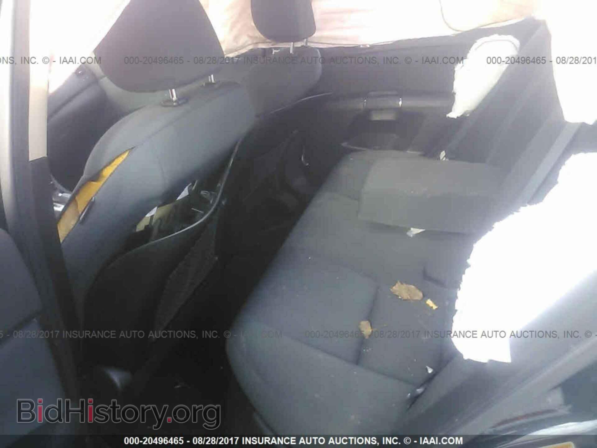 2012 Suzuki Kizashi - VIN: JS2RF9A33C6101057 - Photo 8