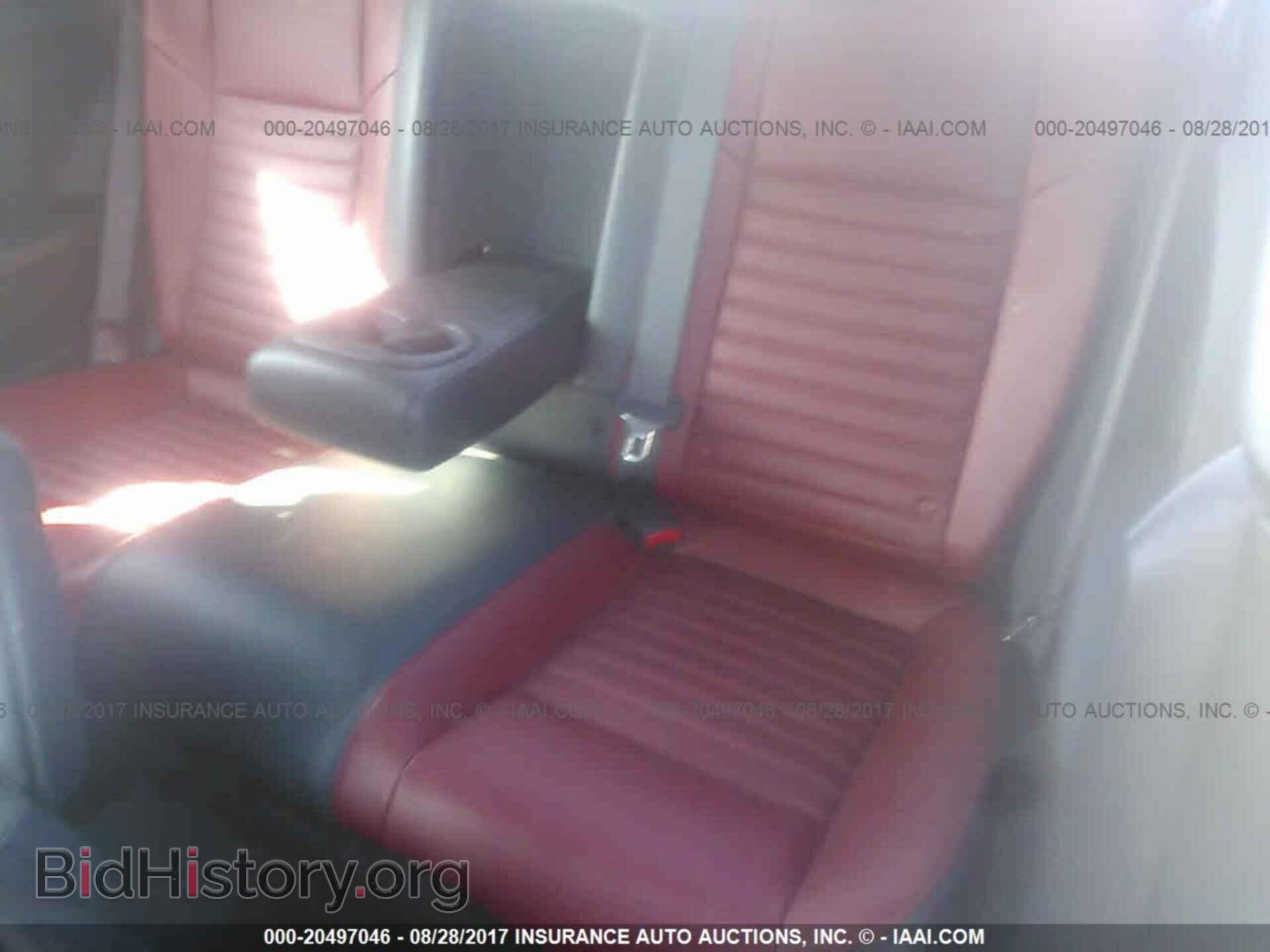 2013 Dodge Challenger - VIN: 2C3CDYBTXDH668160 - Photo 8