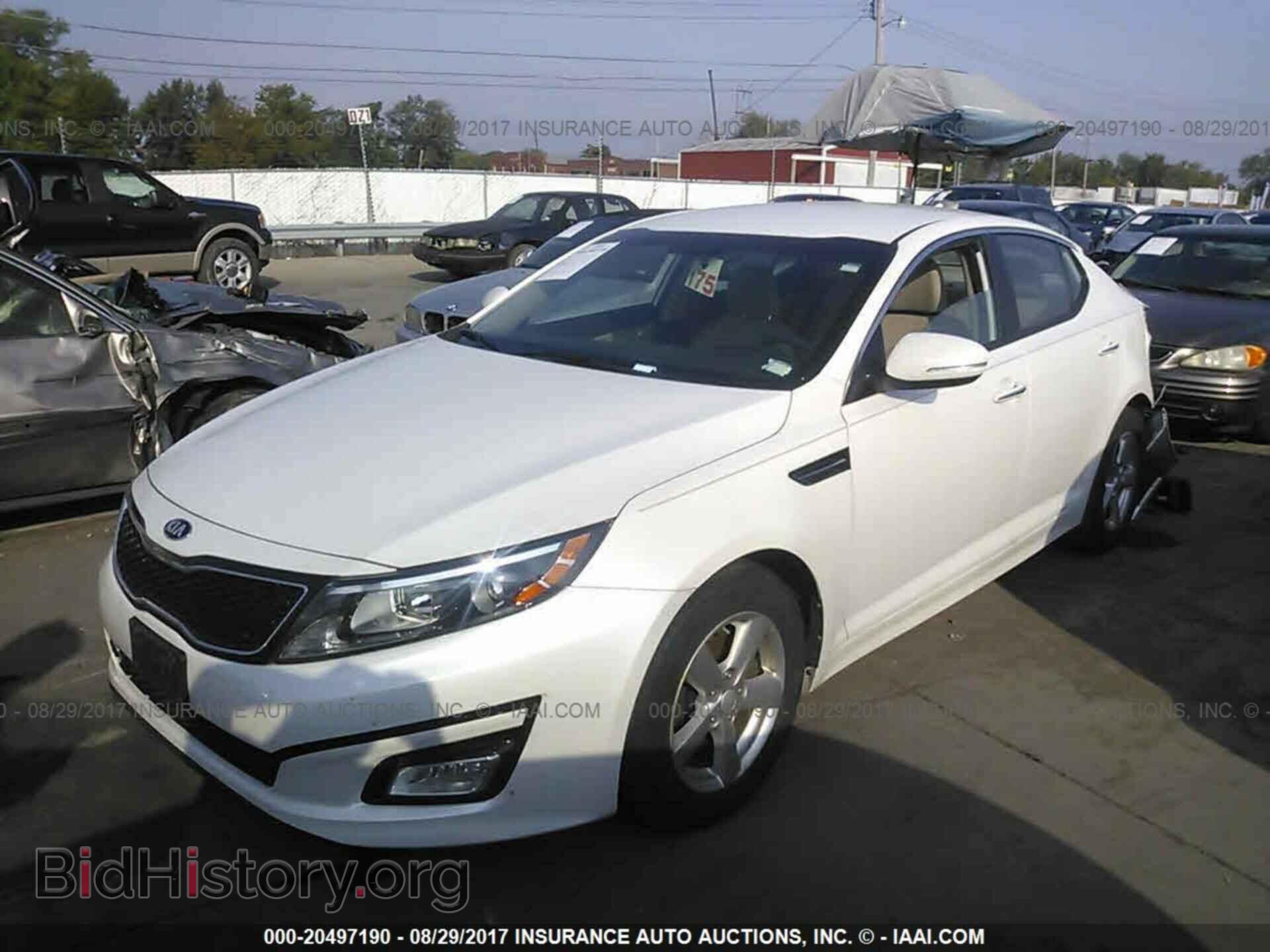 2015 Kia Optima - VIN: KNAGM4A75F5545786 - Photo 2