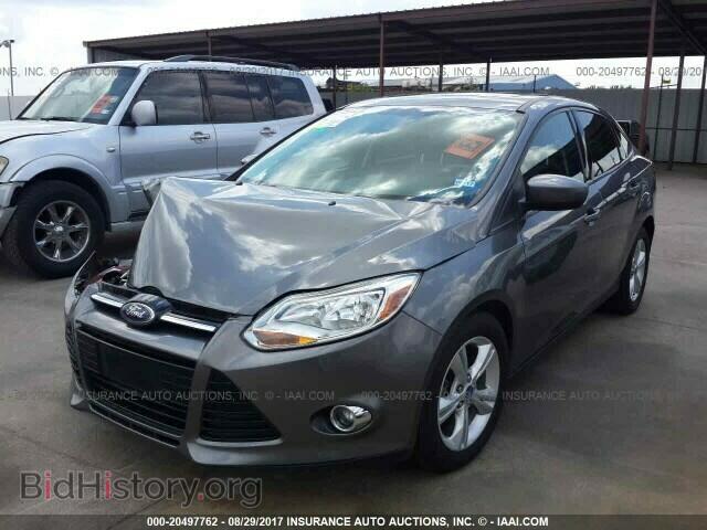 2012 Ford Focus - VIN: 1FAHP3F23CL129707 - Photo 2