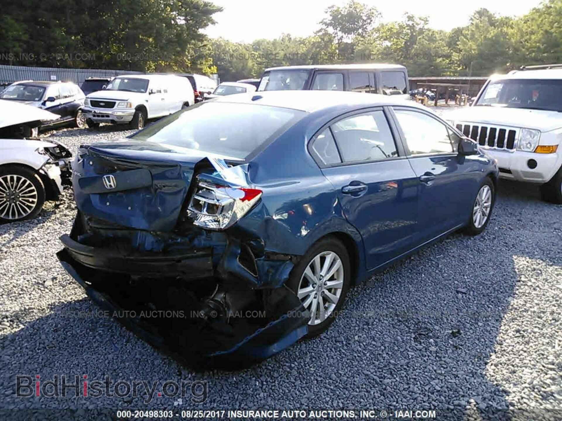 2012 Honda Civic - VIN: 19XFB2F90CE325748 - Photo 4