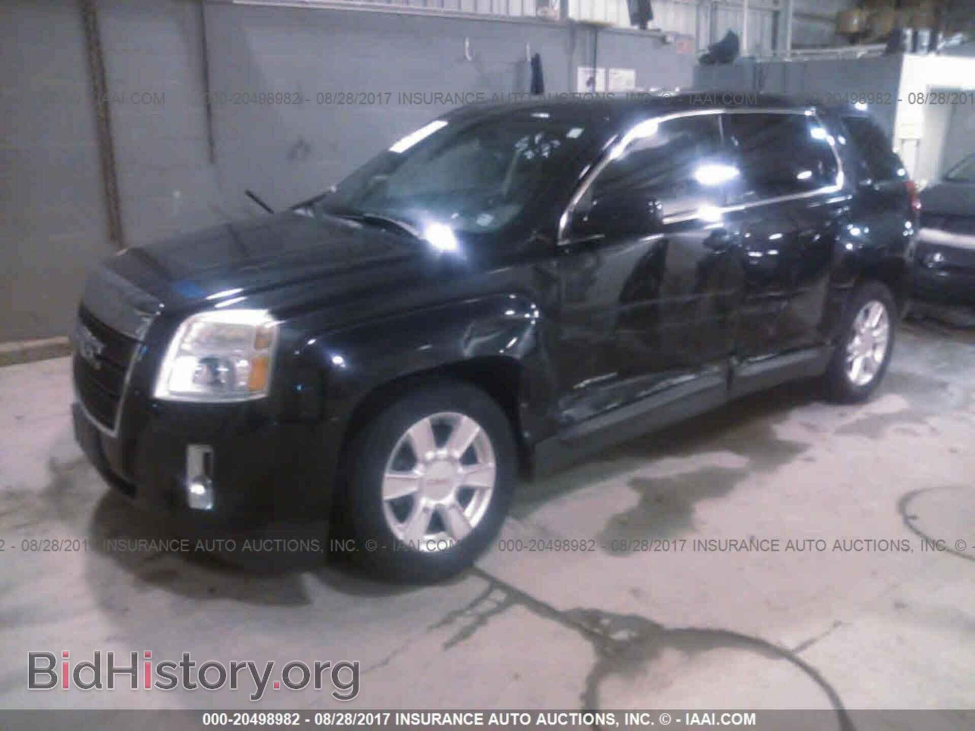 2011 Gmc Terrain - VIN: 2CTFLREC2B6389456 - Photo 2