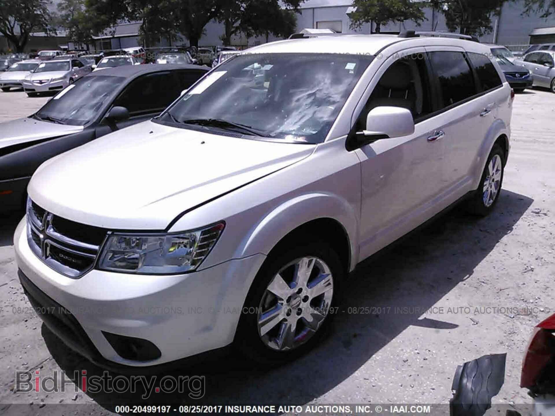 2012 Dodge Journey - VIN: 3C4PDCDG7CT368260 - Photo 2