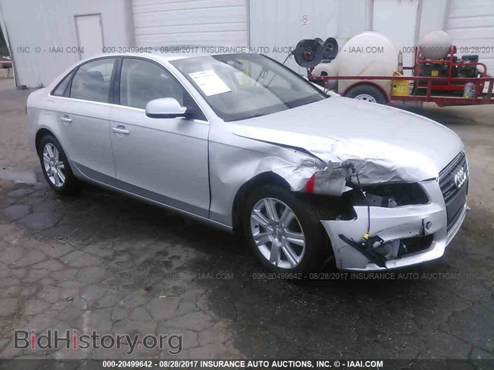Photo WAUBFAFL7CA035192 - Audi A4 2012