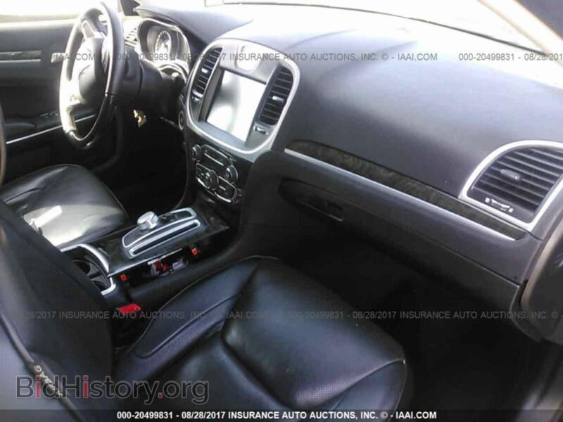 2015 Chrysler 300C (VIN 2C3CCAEG0FH920655) — фото 5 из 10