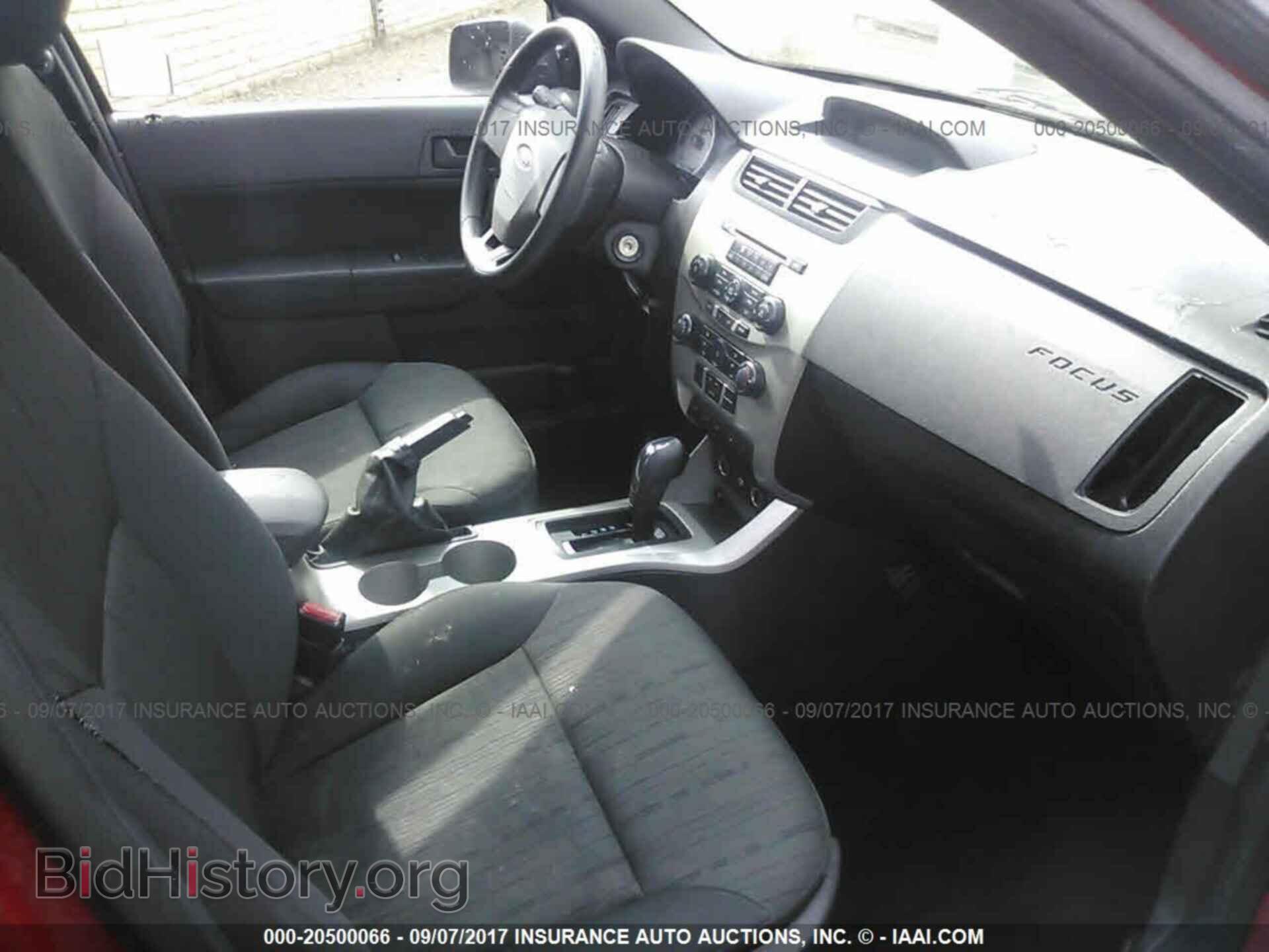 2011 Ford Focus - VIN: 1FAHP3FN8BW152729 - Фото 5