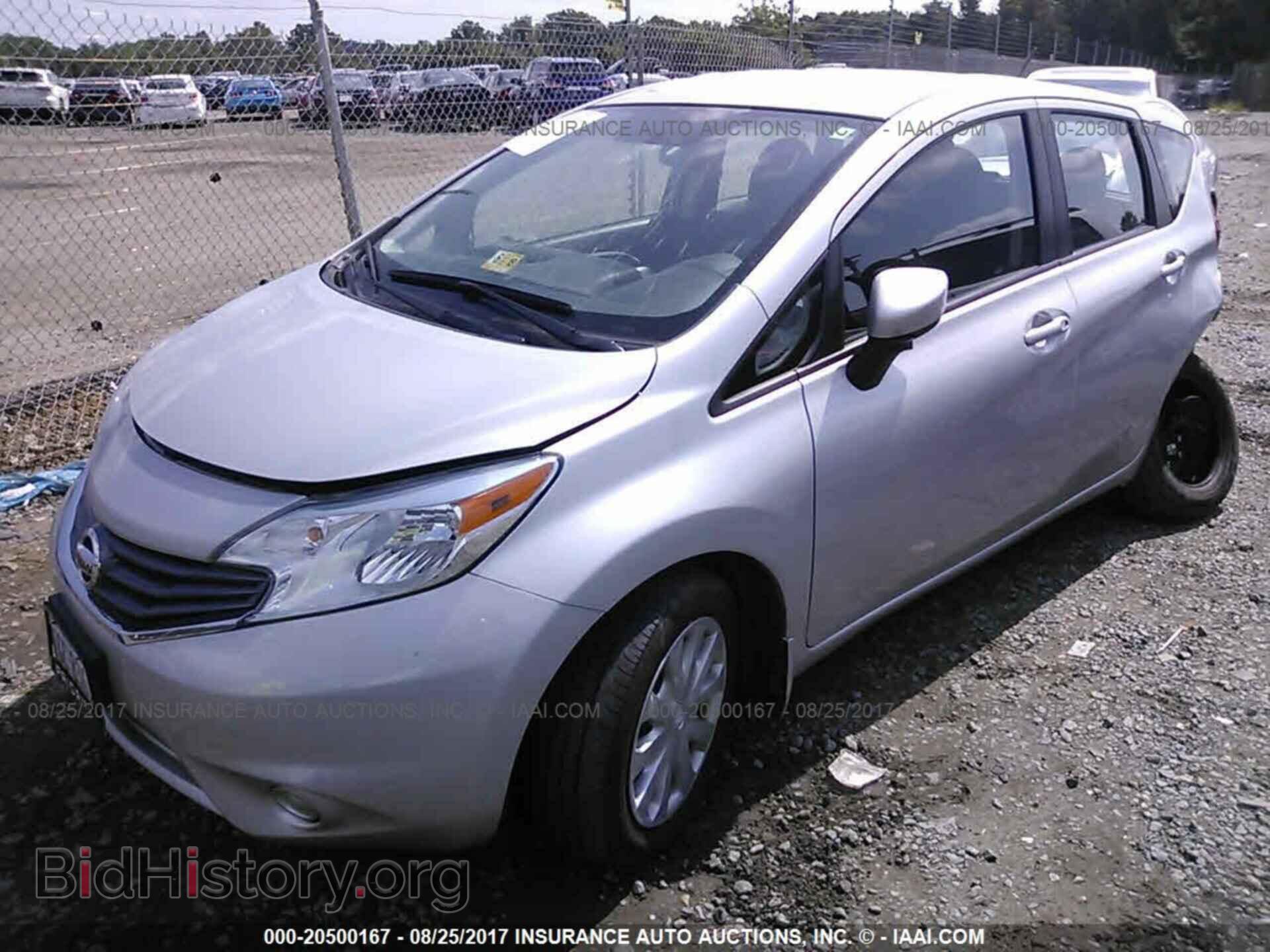 2015 Nissan Versa note - VIN: 3N1CE2CP1FL423638 - Фото 2