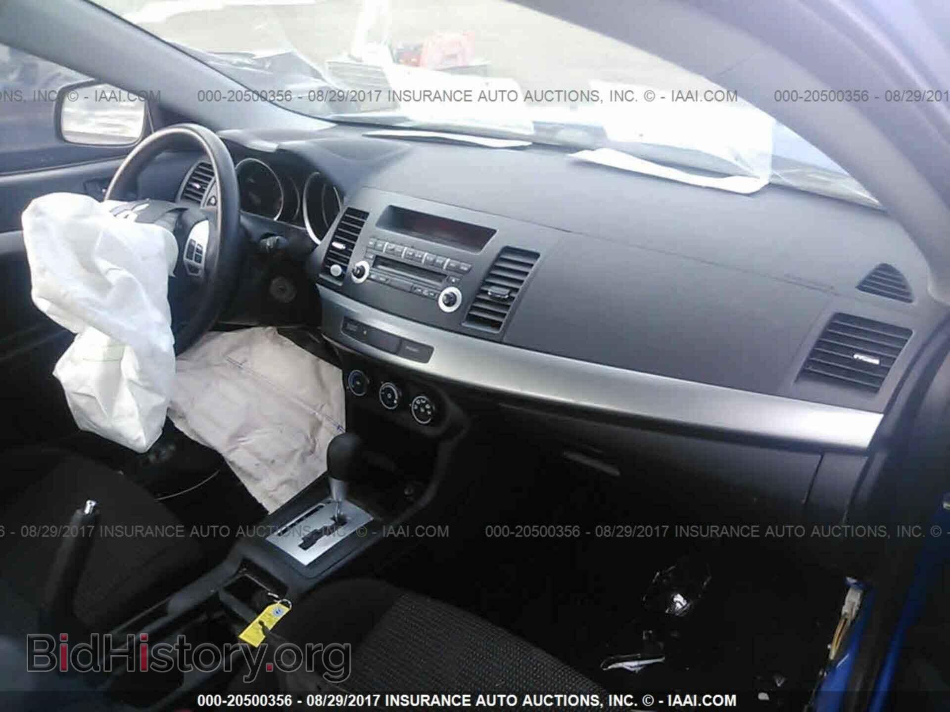 2011 Mitsubishi Lancer - VIN: JA32U2FUXBU002030 - Фото 5