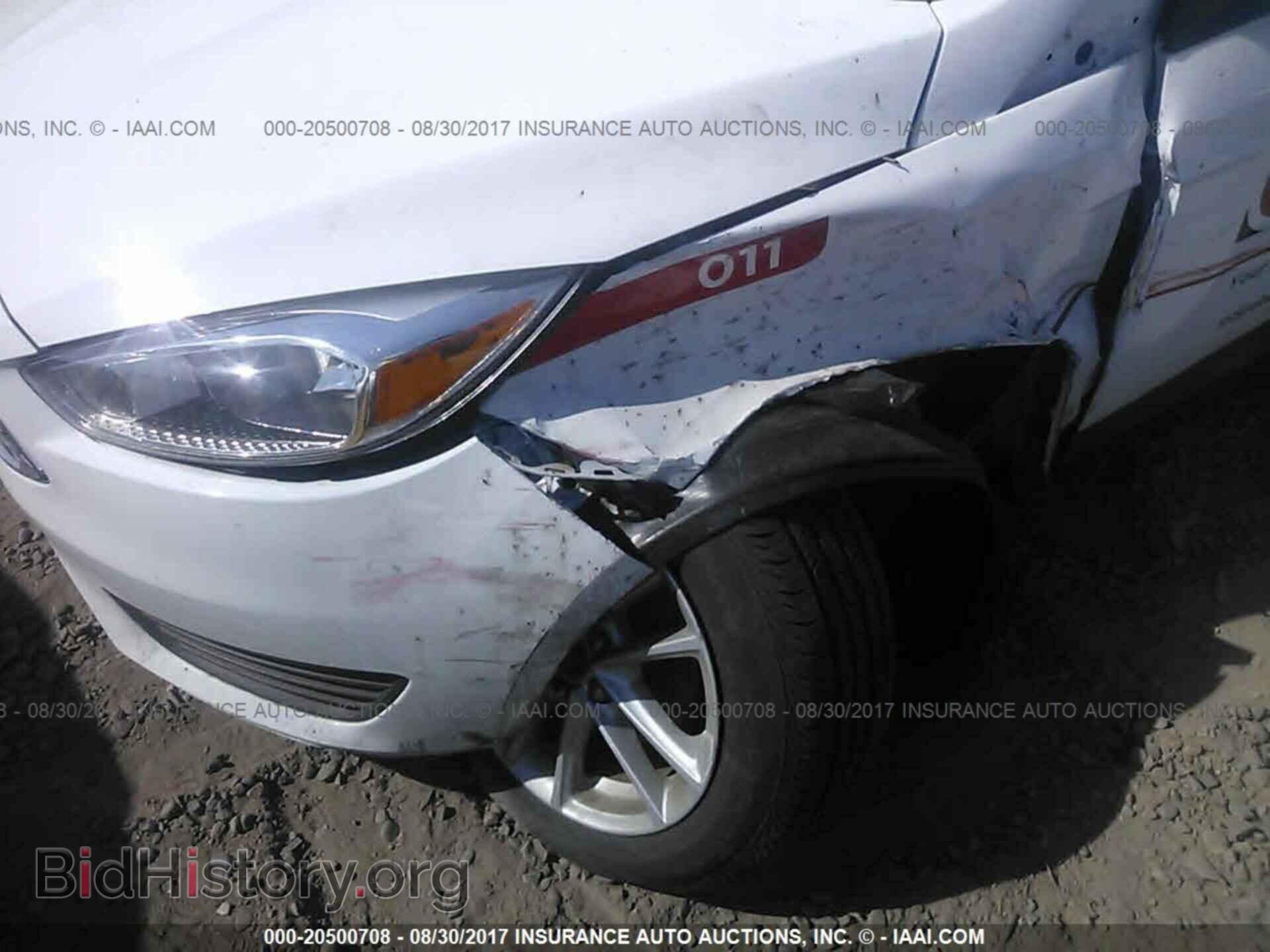 2015 Ford Focus - VIN: 1FADP3K21FL221567 - Photo 6