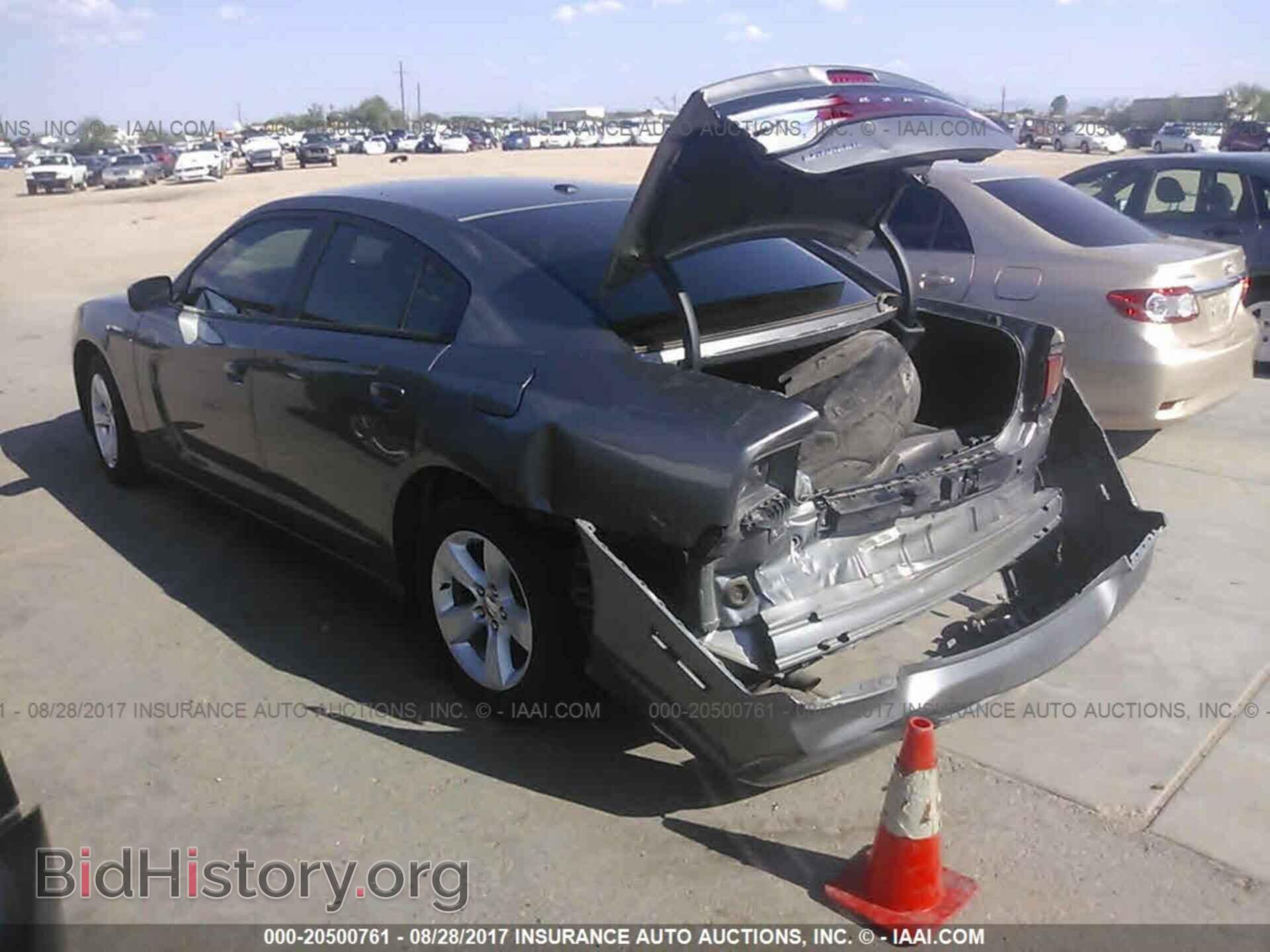 2012 Dodge Charger - VIN: 2C3CDXBG0CH303255 - Фото 3