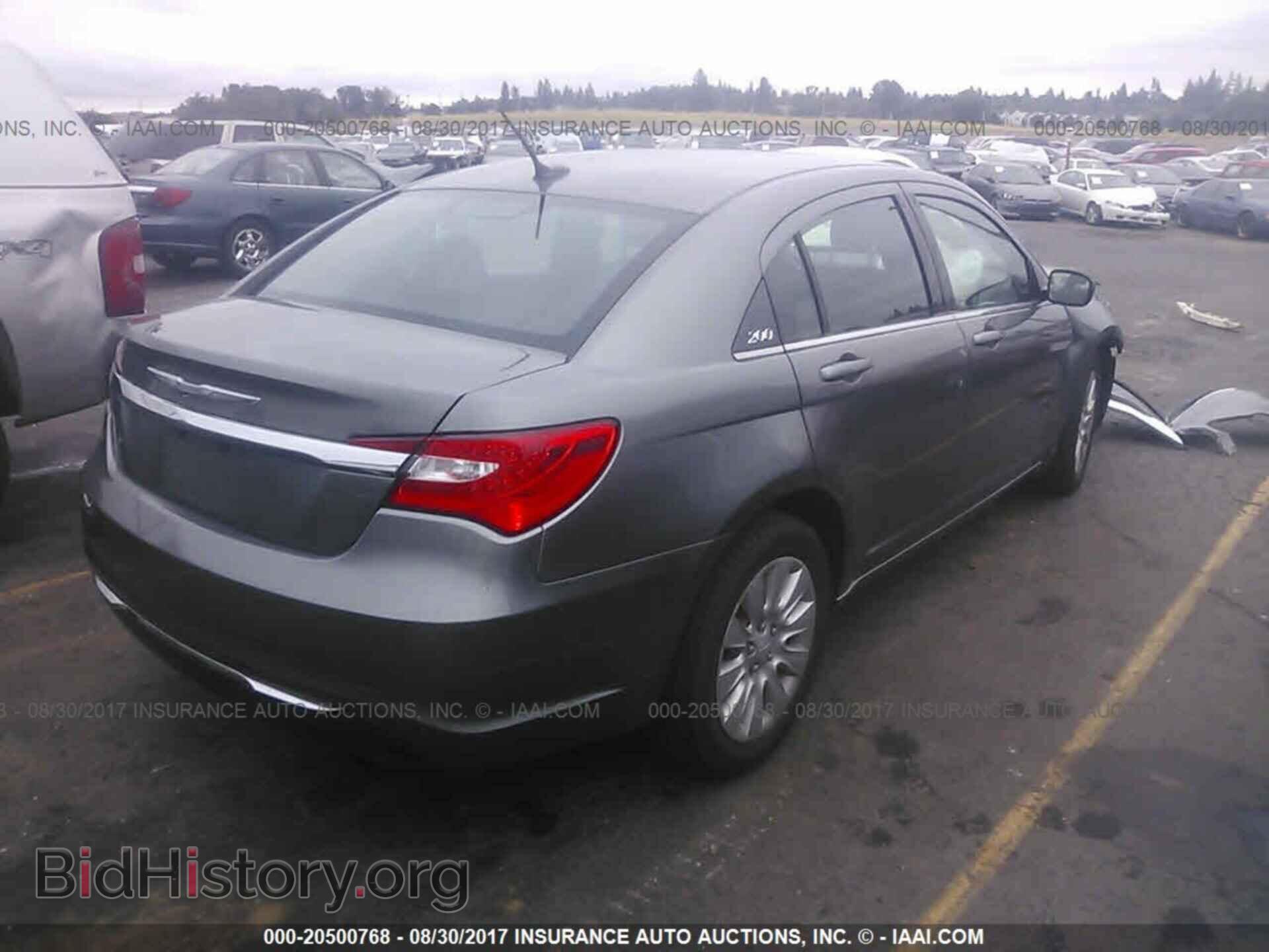 2012 Chrysler 200 - VIN: 1C3CCBABXCN273796 - Фото 4