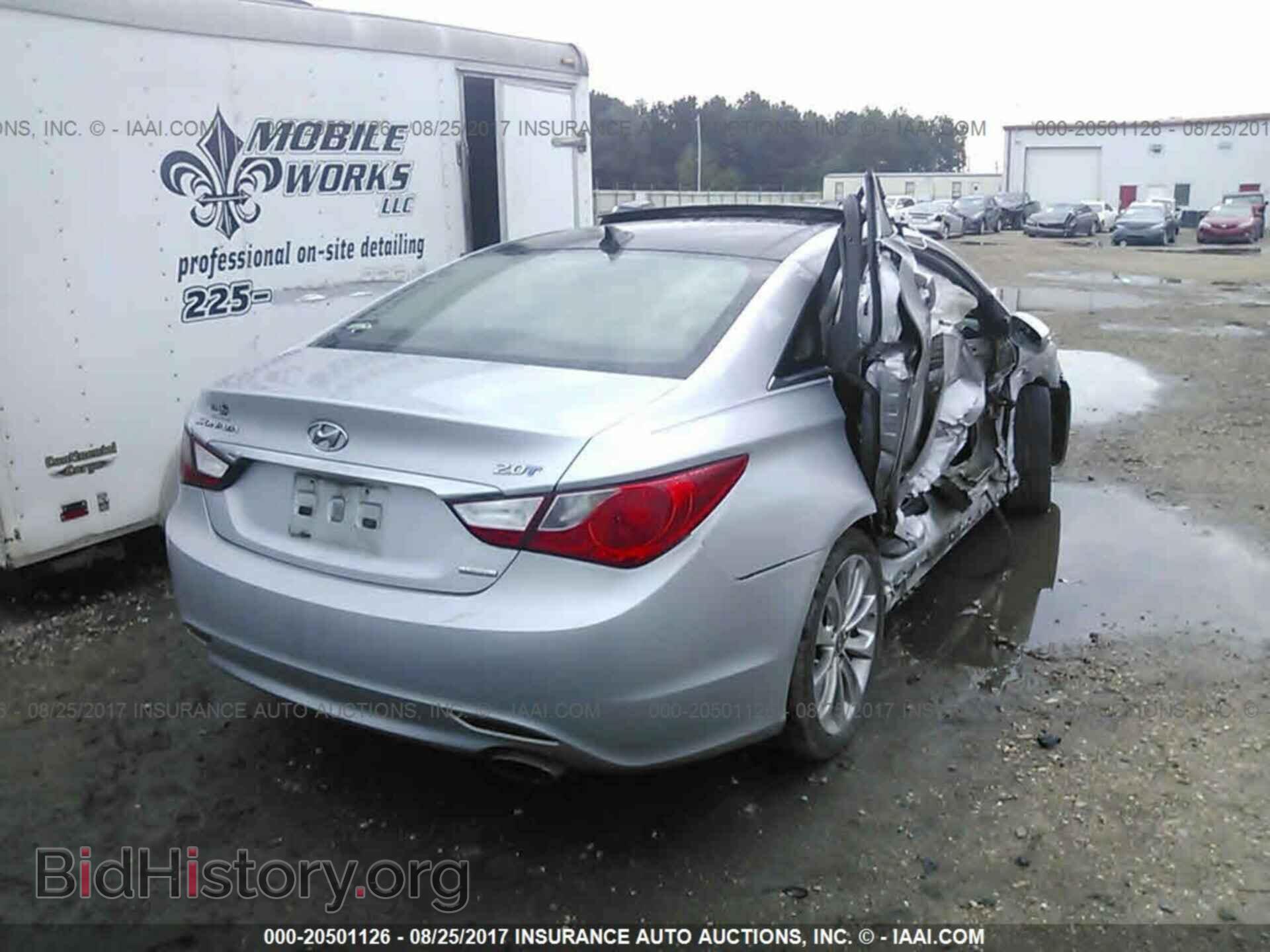 2012 Hyundai Sonata - VIN: 5NPEC4AB0CH390075 - Фото 4