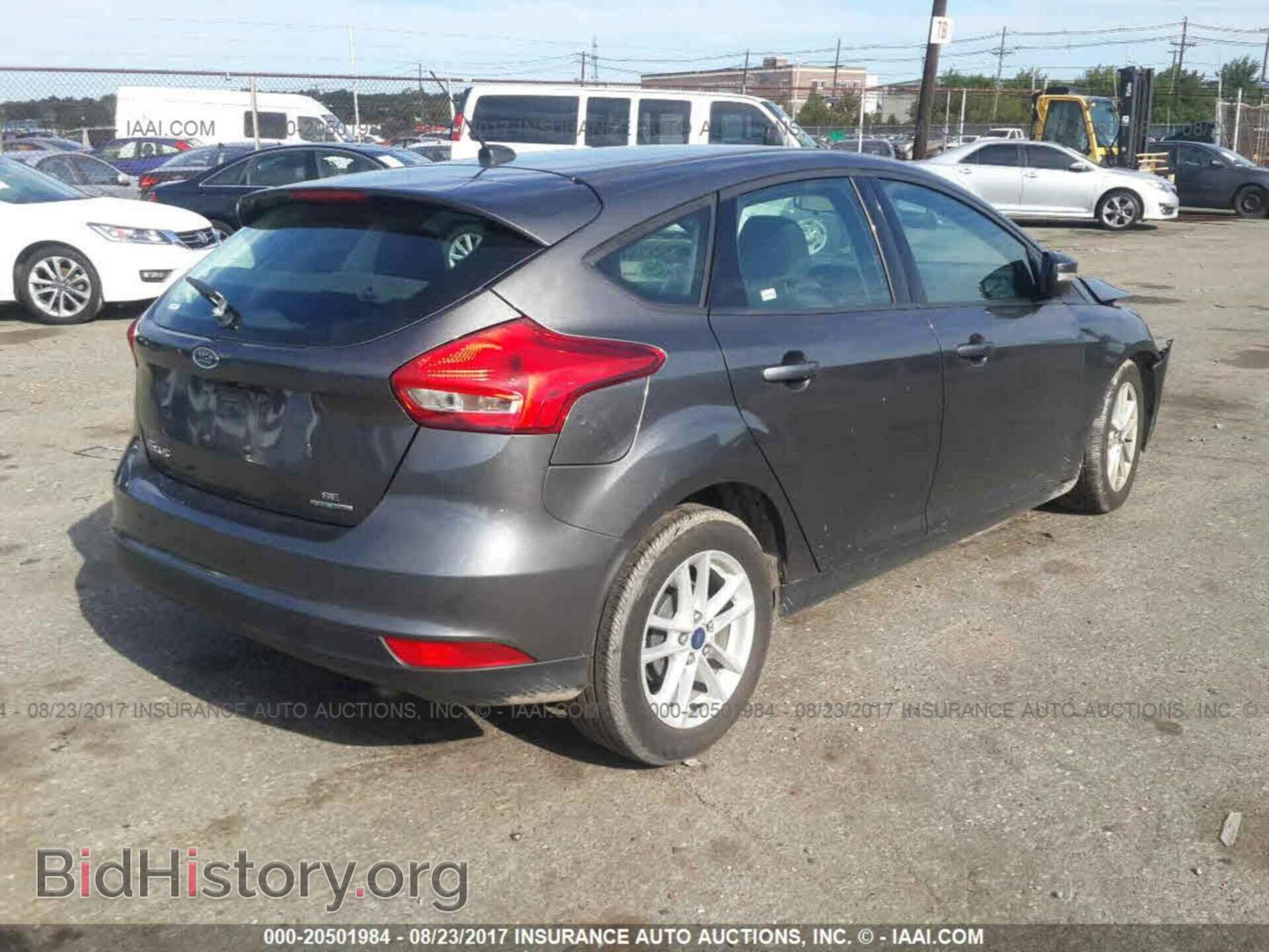 2016 Ford Focus - VIN: 1FADP3K23GL217358 - Фото 4
