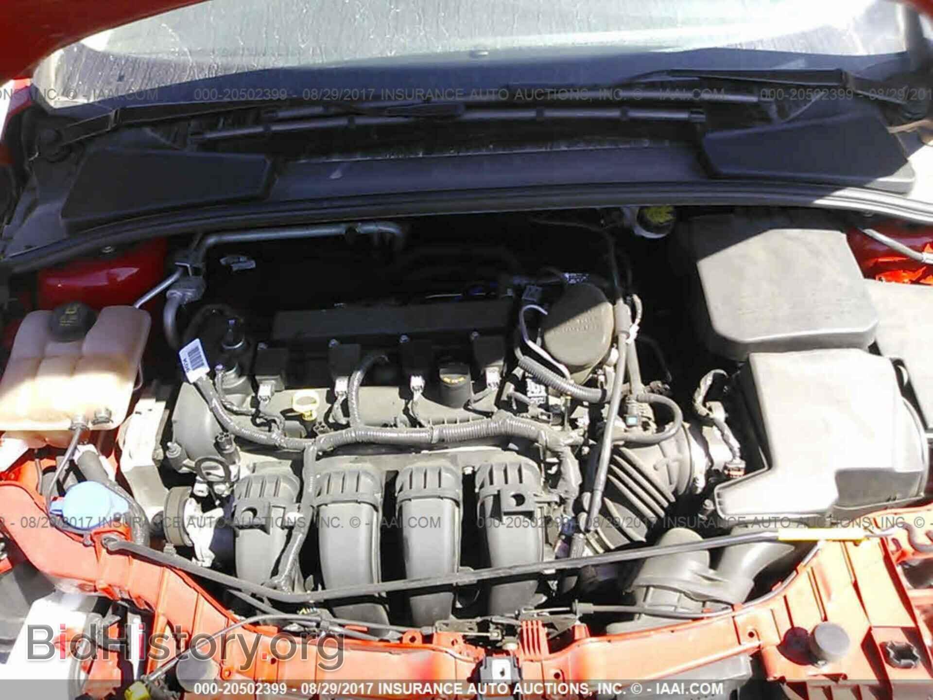 2016 Ford Focus - VIN: 1FADP3F27GL272700 - Фото 10