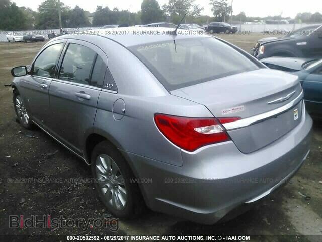 2013 Chrysler 200 - VIN: 1C3CCBAB8DN641698 - Фото 3