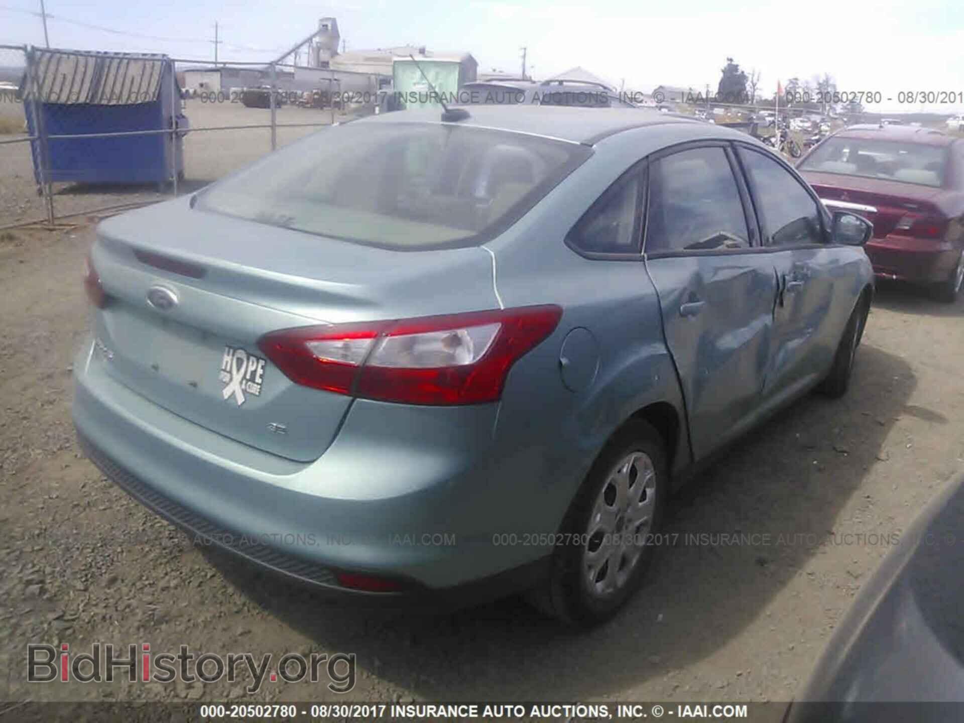 2012 Ford Focus - VIN: 1FAHP3F27CL362800 - Photo 4