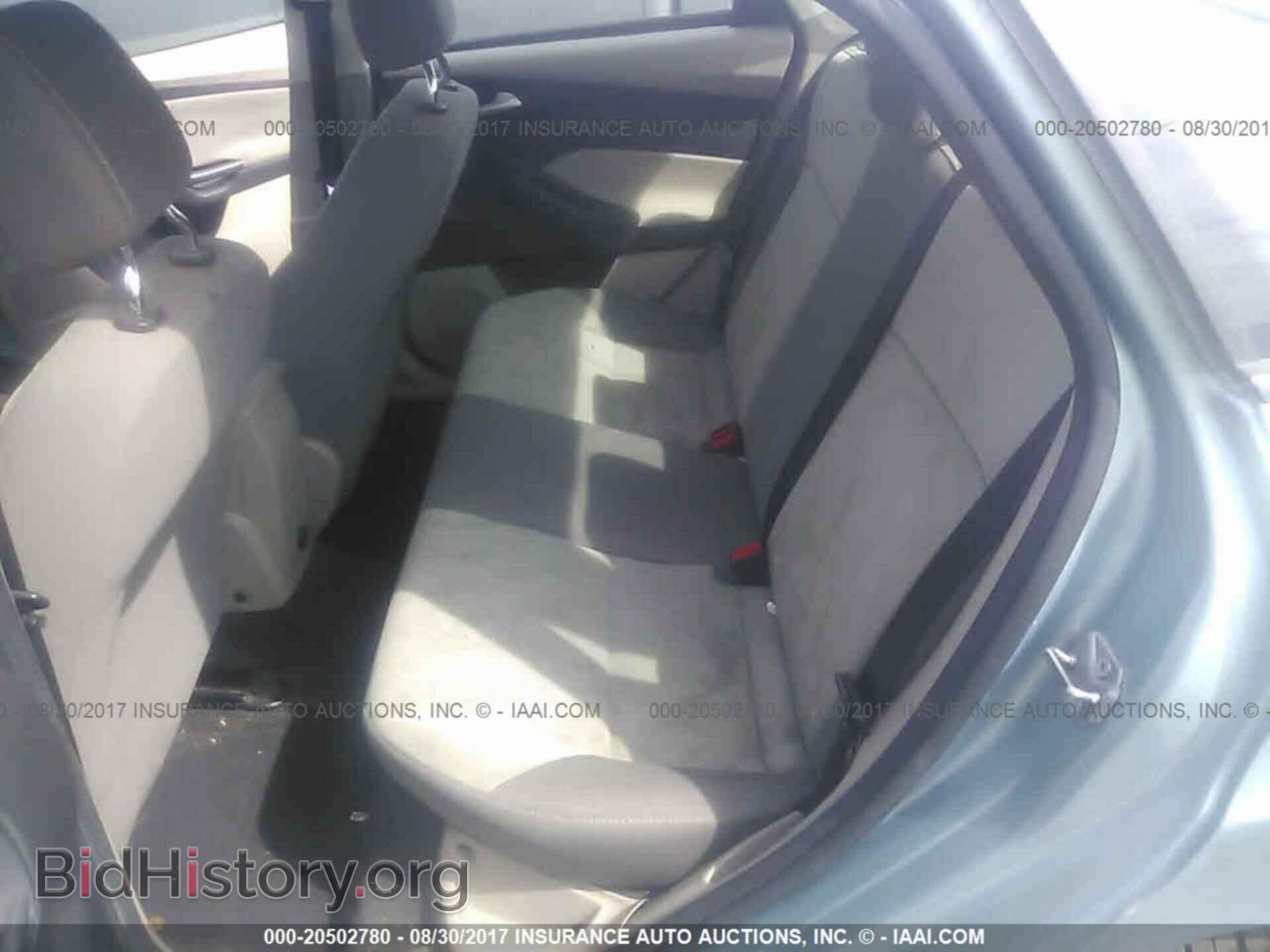 2012 Ford Focus - VIN: 1FAHP3F27CL362800 - Photo 8