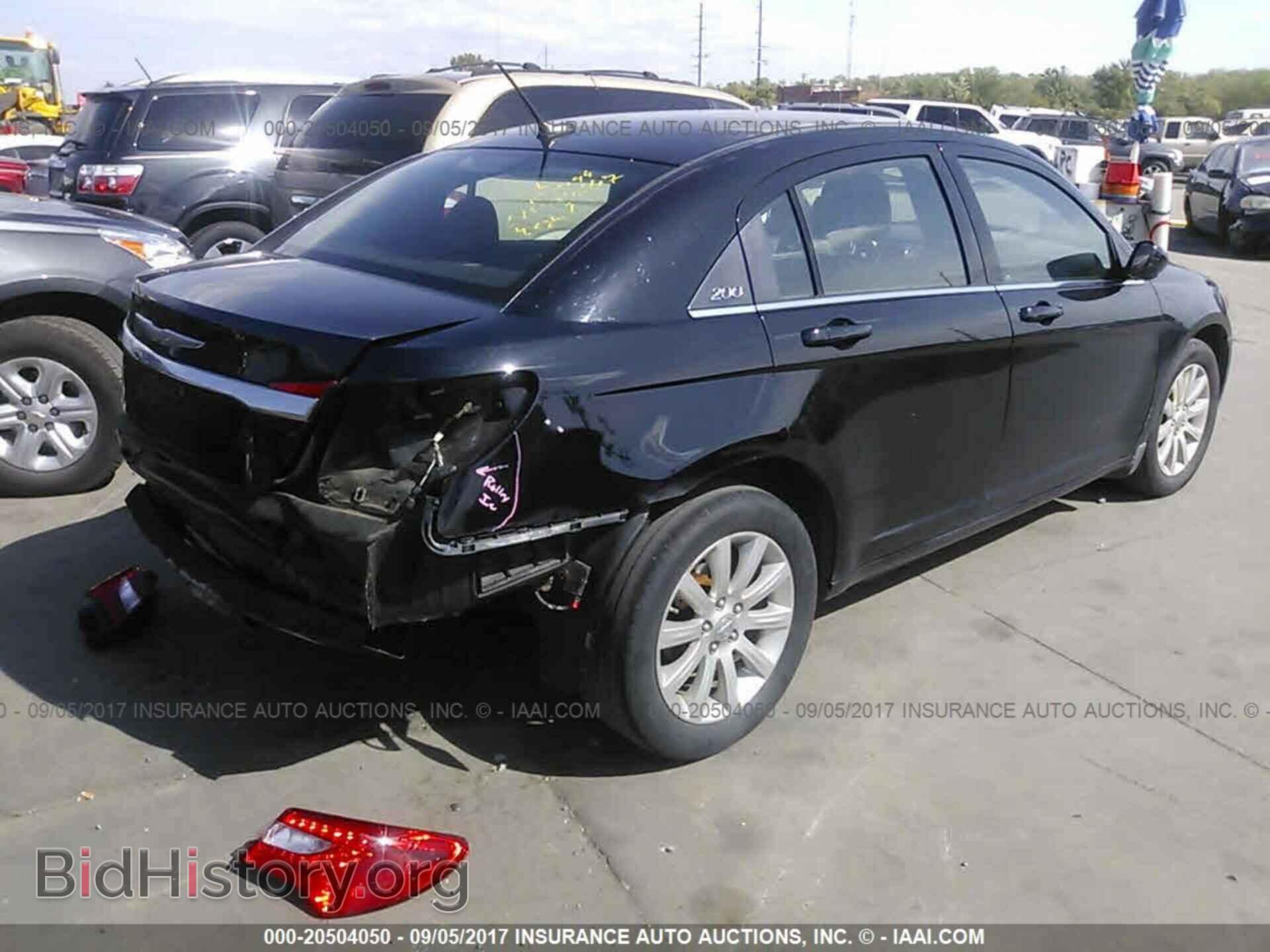 2011 Chrysler 200 - VIN: 1C3BC1FB4BN625588 - Фото 4