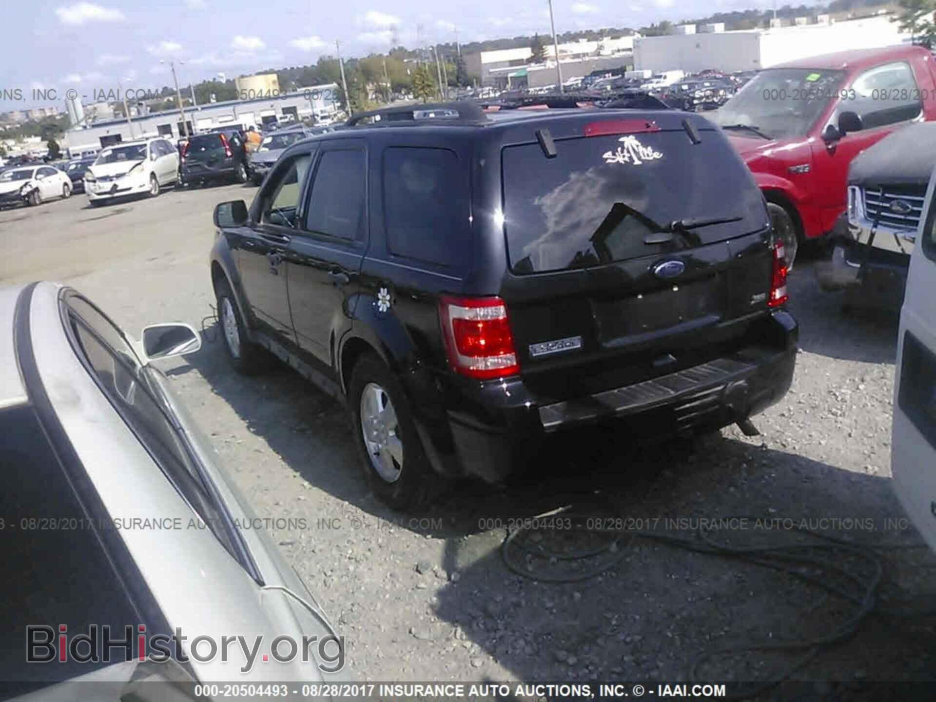 2012 Ford Escape - VIN: 1FMCU9DG5CKA27180 - Фото 3