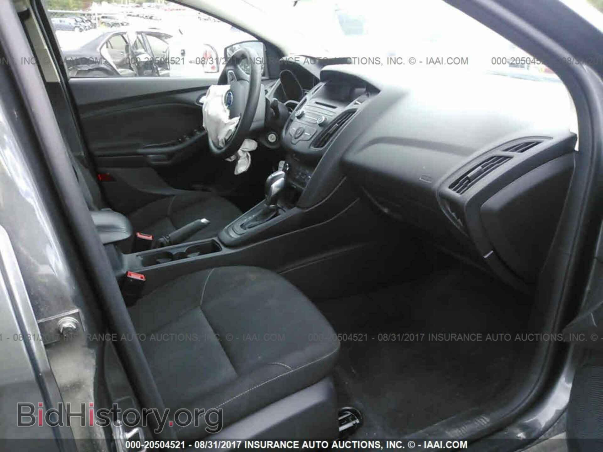 2015 Ford Focus - VIN: 1FADP3F28FL206879 - Photo 5