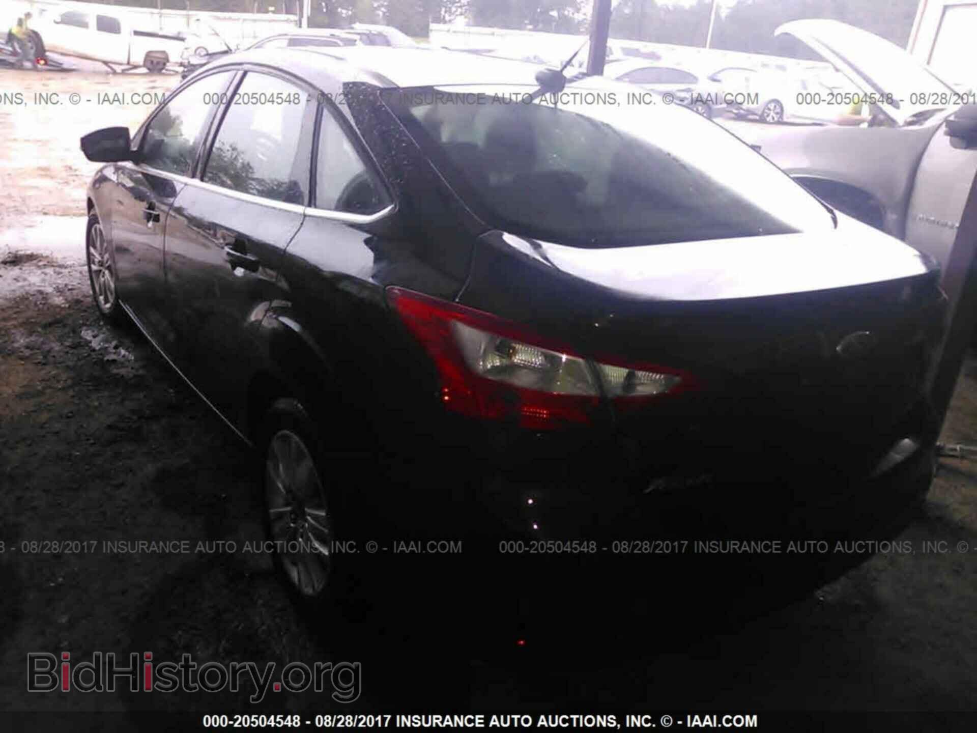 2012 Ford Focus - VIN: 1FAHP3H20CL239434 - Photo 3