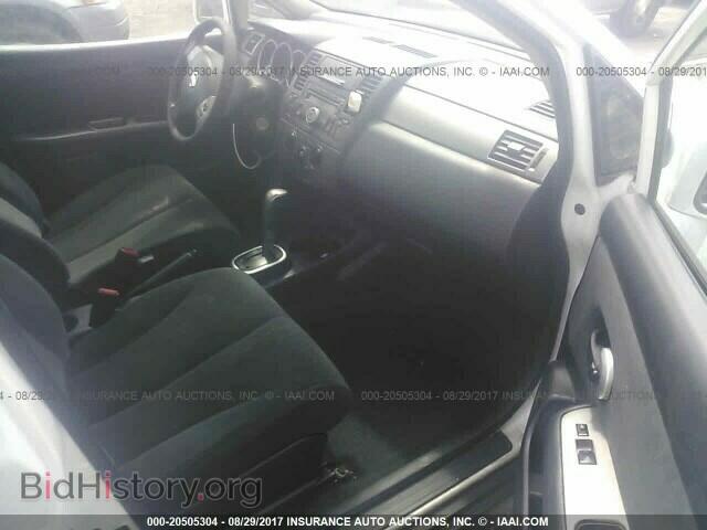 2011 Nissan Versa - VIN: 3N1BC1AP0BL421629 - Фото 5