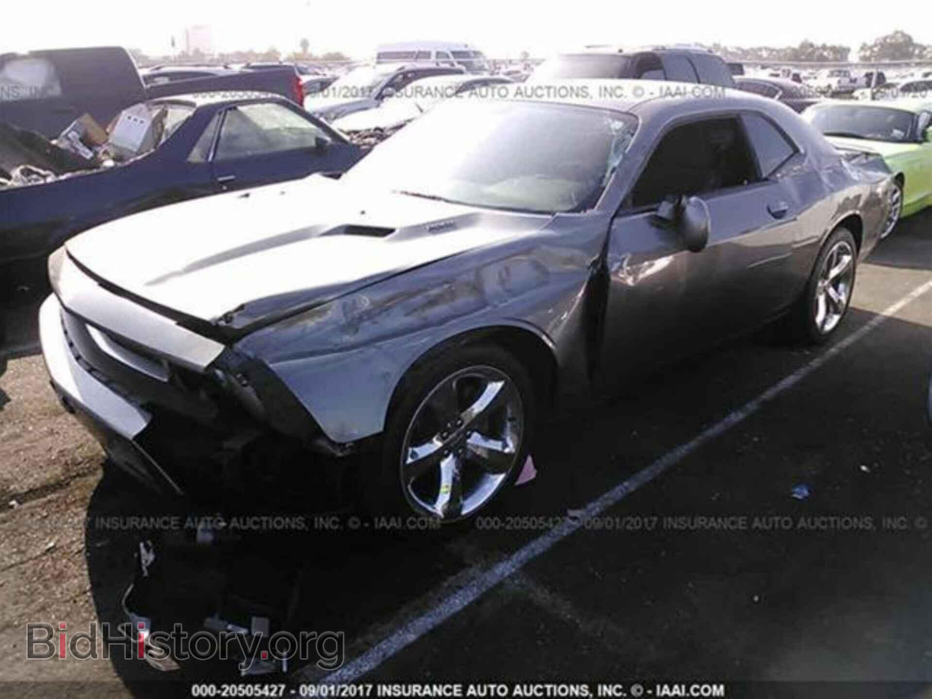2011 Dodge Challenger - VIN: 2B3CJ5DT2BH601745 - Фото 2
