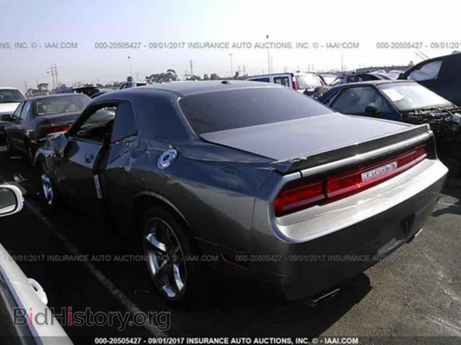 2011 Dodge Challenger - VIN: 2B3CJ5DT2BH601745 - Фото 3