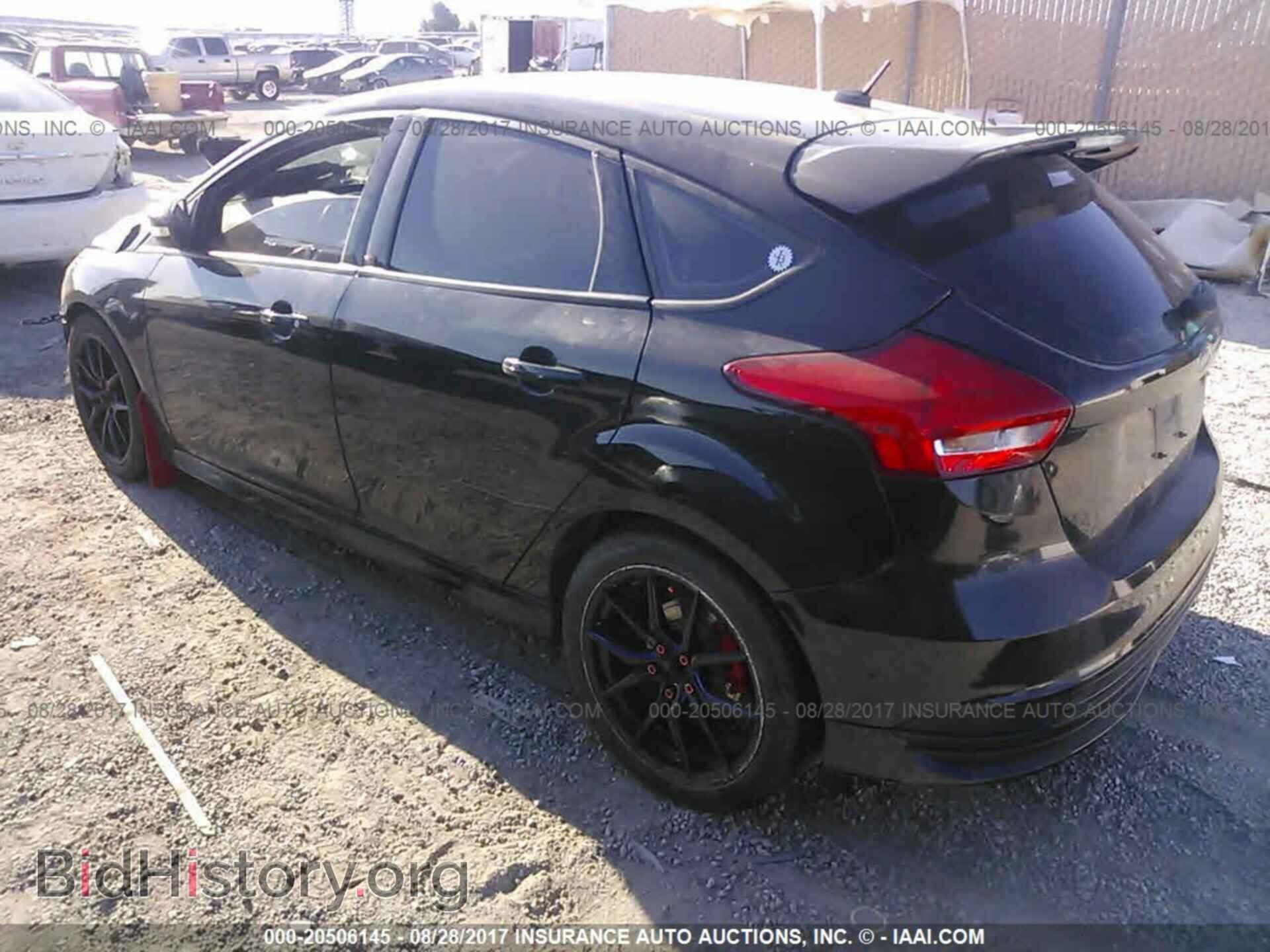 2015 Ford Focus - VIN: 1FADP3L97FL246422 - Photo 3