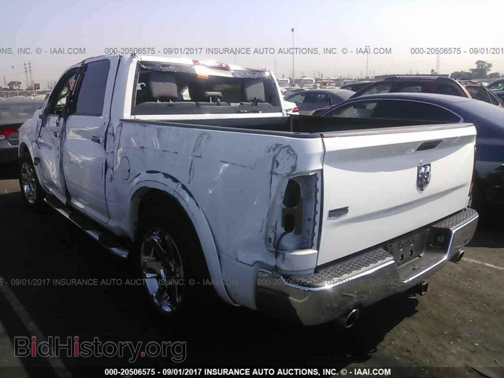 2012 Dodge Ram 1500 - VIN: 1C6RD6NT7CS109069 - Фото 3